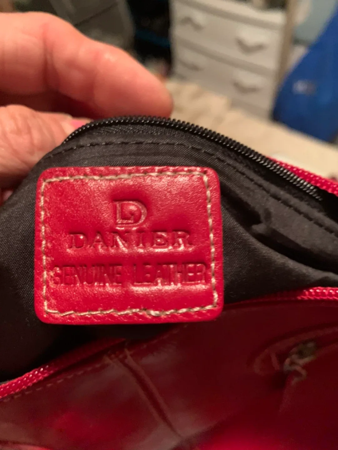 Danier Genuine Leather Red Handbag image indicator(5)