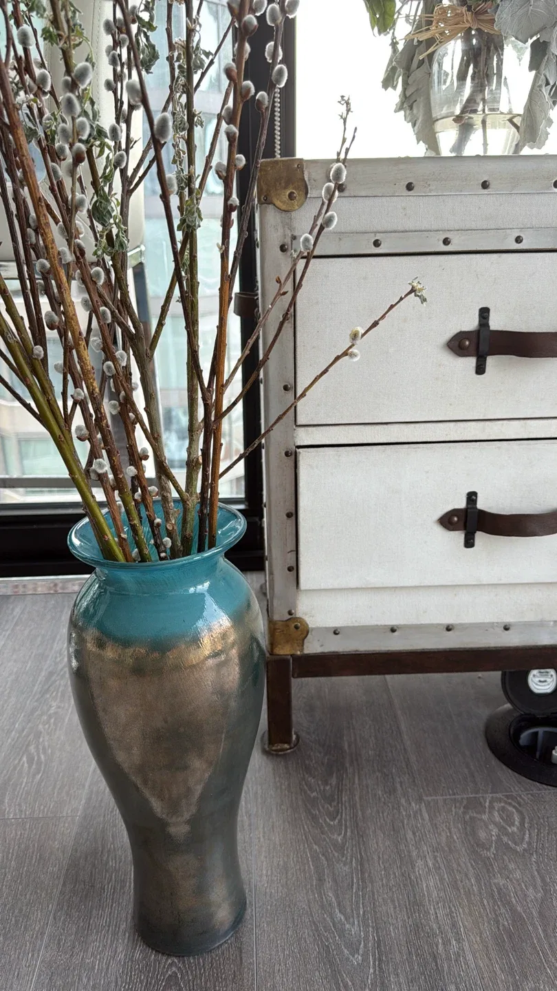 Decorative Vase, Teal & Gold image indicator(2)