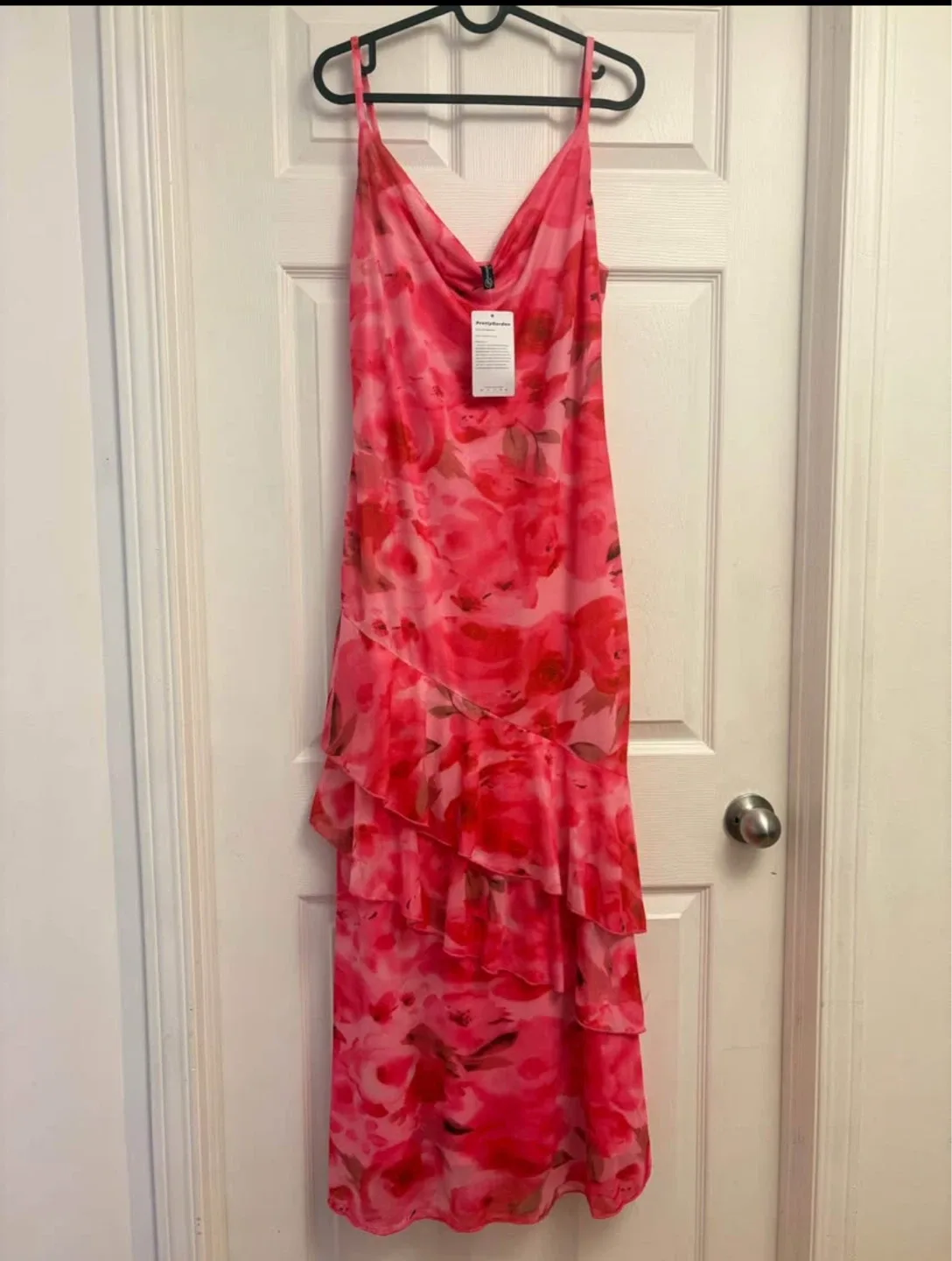 Brand New Tiered Floral Spaghetti Strap long dress : XL & S image indicator(4)