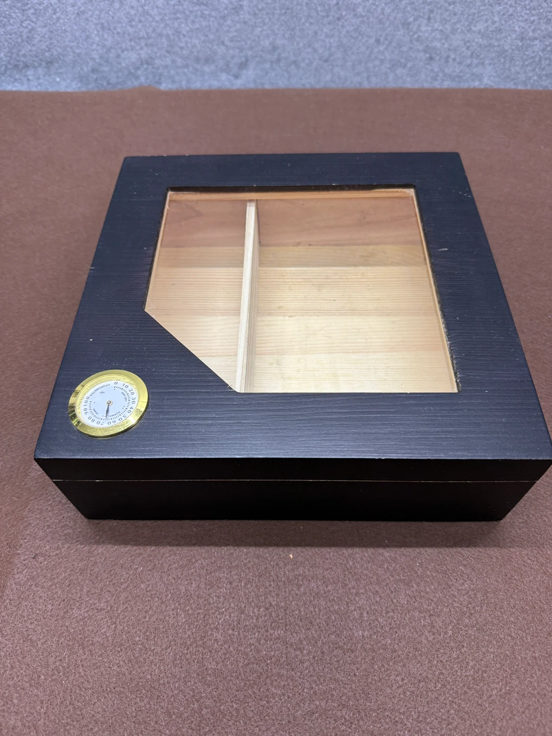Wooden Cigar Humidor Box - photo 3