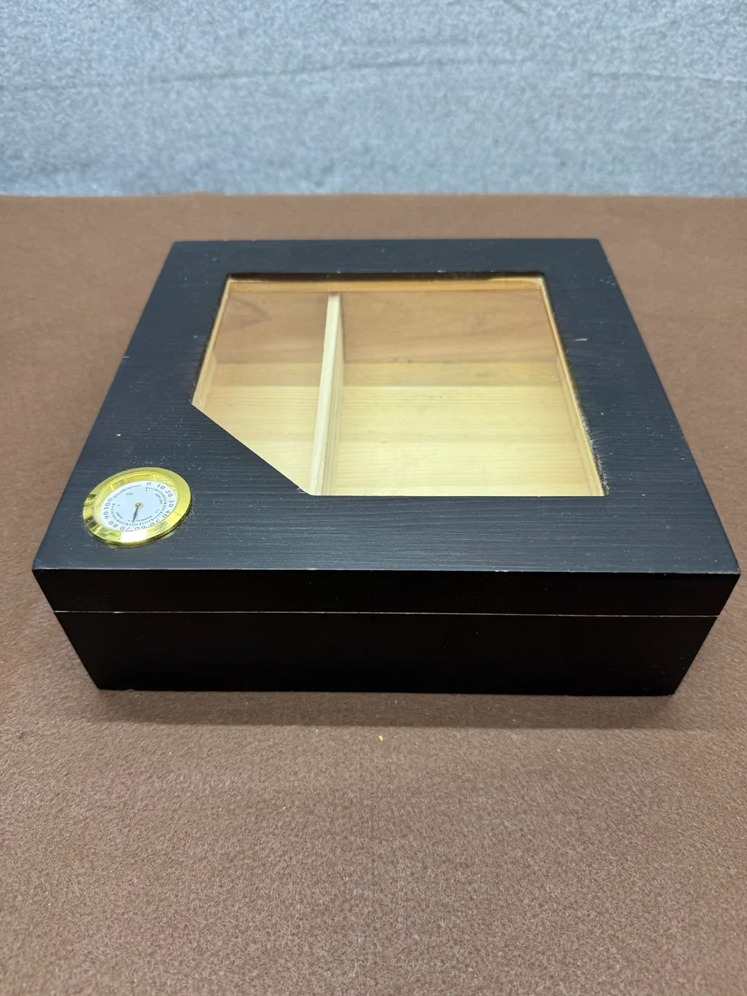 Wooden Cigar Humidor Box