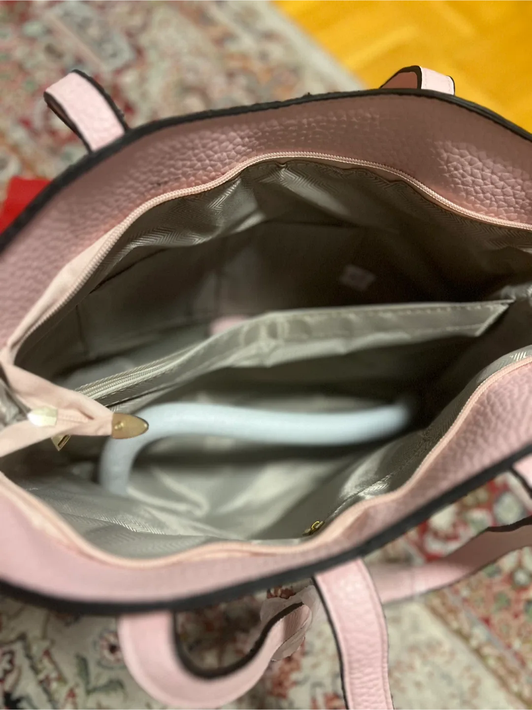 Pink Tote Bag image indicator(4)