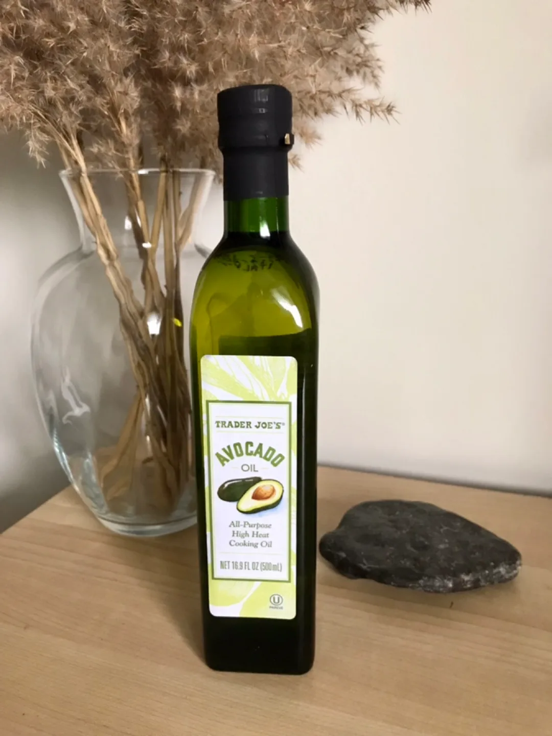 Trader Joe’s 100% Avocado Oil (Product of Italy) image indicator(2)