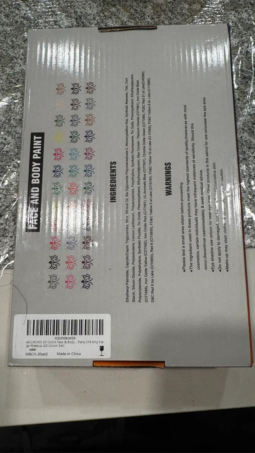 Face Paint Kit - 20 Colors Face & Body and extras image indicator(4)