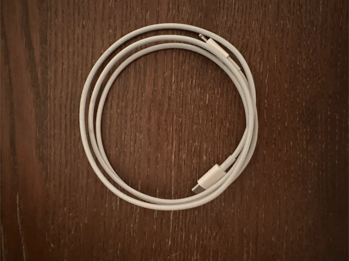 Apple AirPods Generation 3 Including Protective Case image indicator(6)