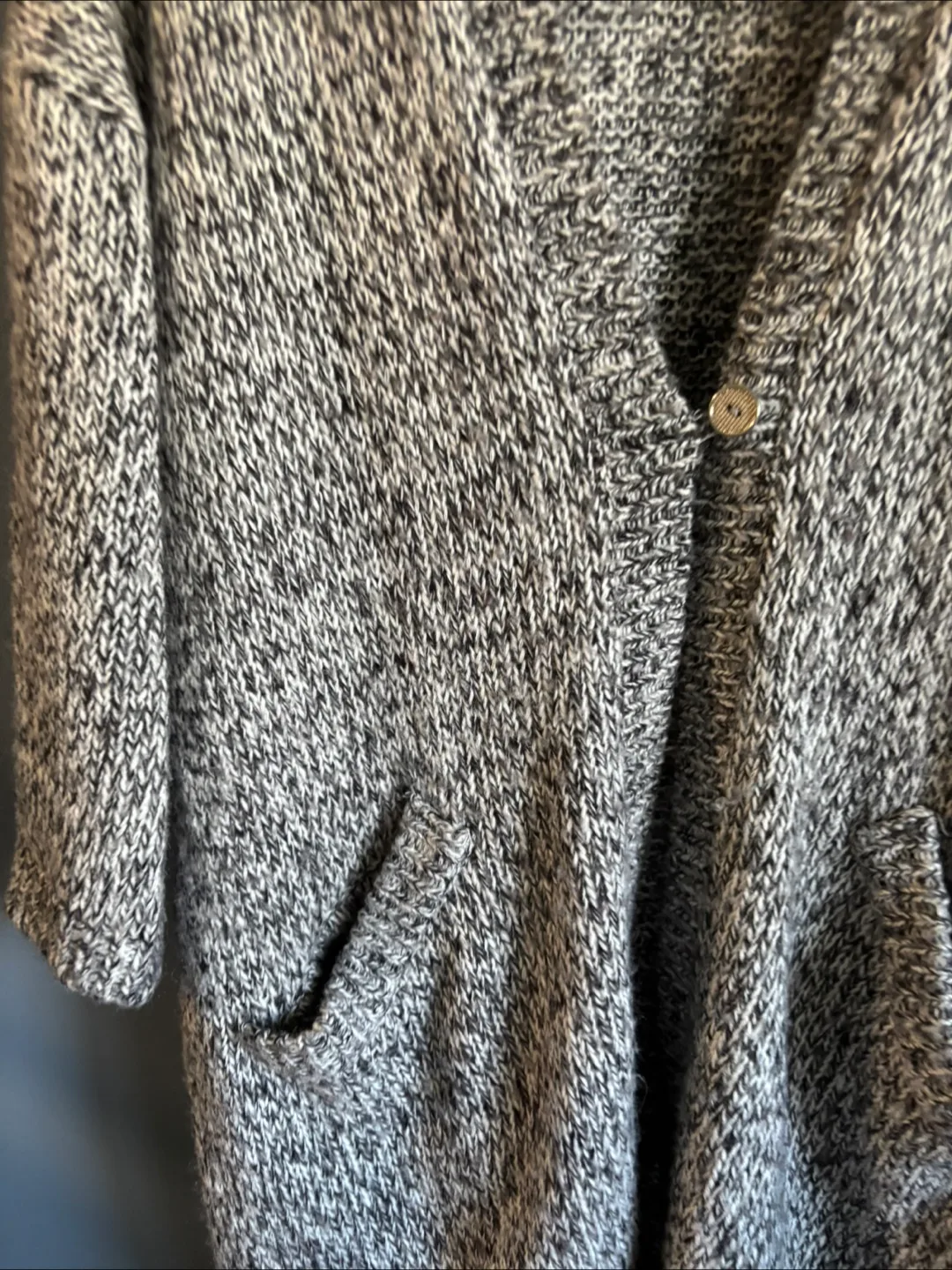 H&M Grey Knit Cardigan - Size M image indicator(3)