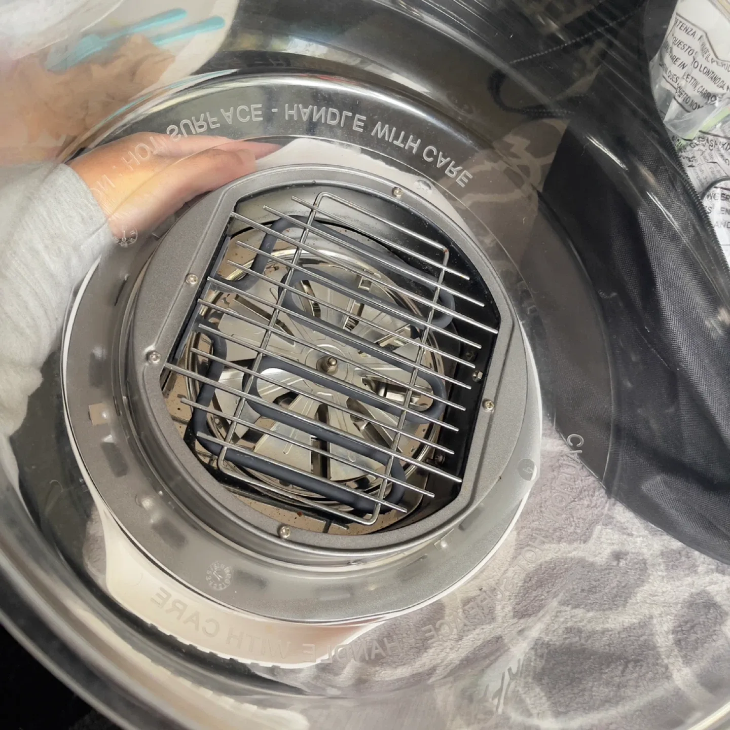 White NuWave Oven with Accessories image indicator(4)