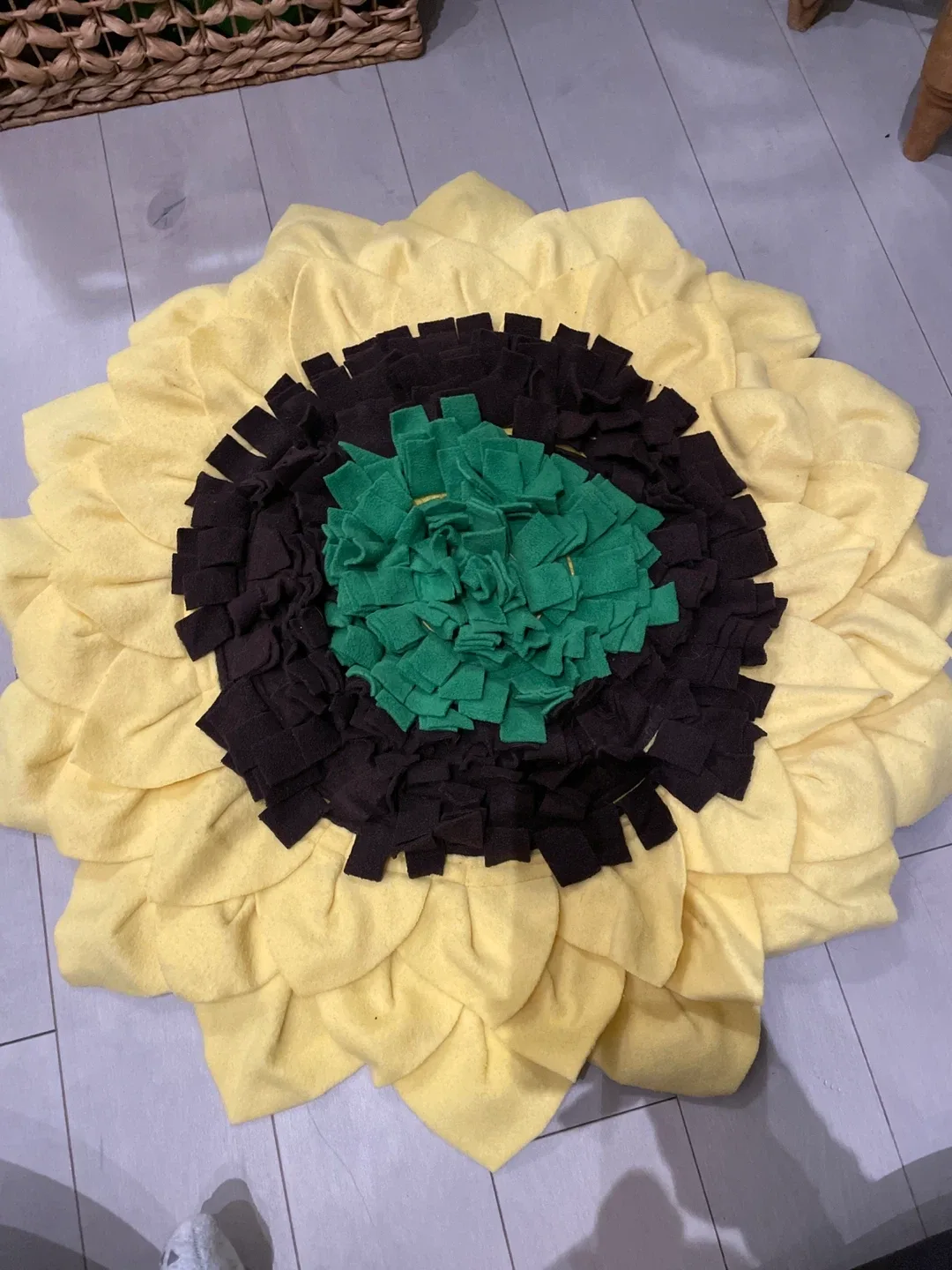 Sunflower Snuffle Mat for Dogs-25inches in diameter thumbnail