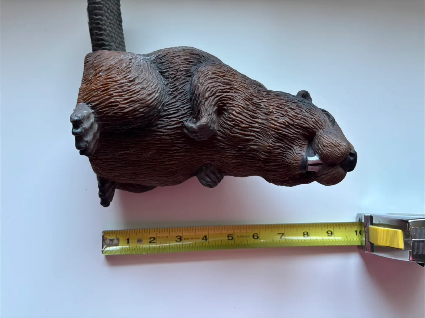 Beaver Figurine - Cute Home Decor image indicator(5)