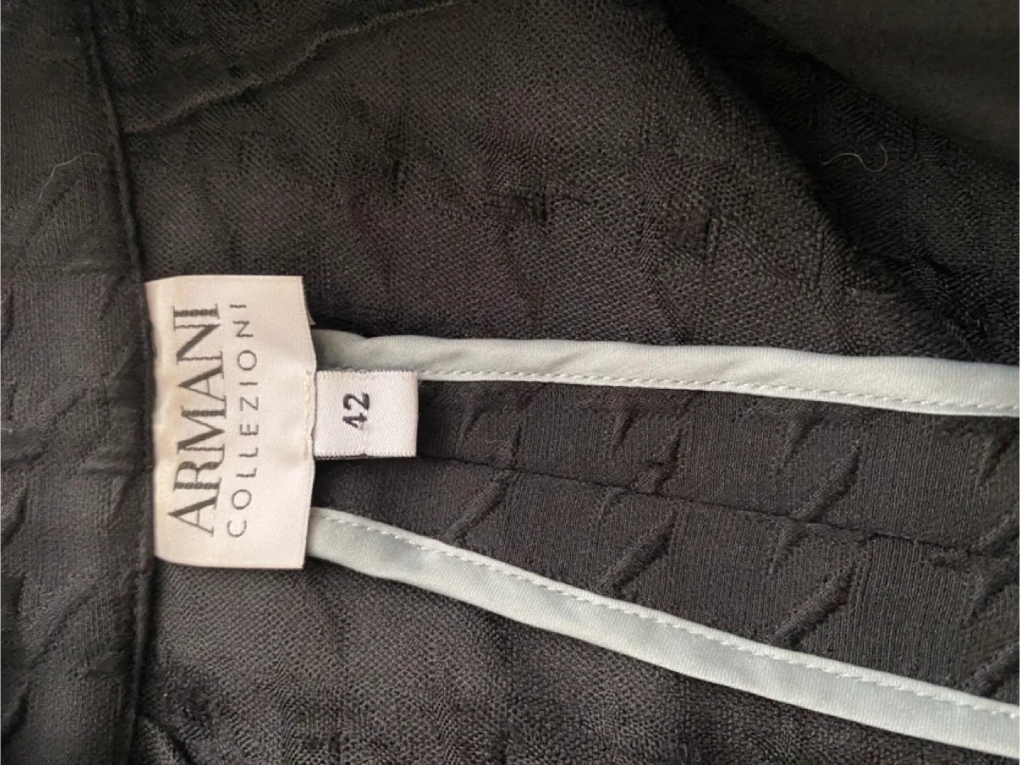 Armani Collezioni Women’s two piece skirt suit image indicator(8)