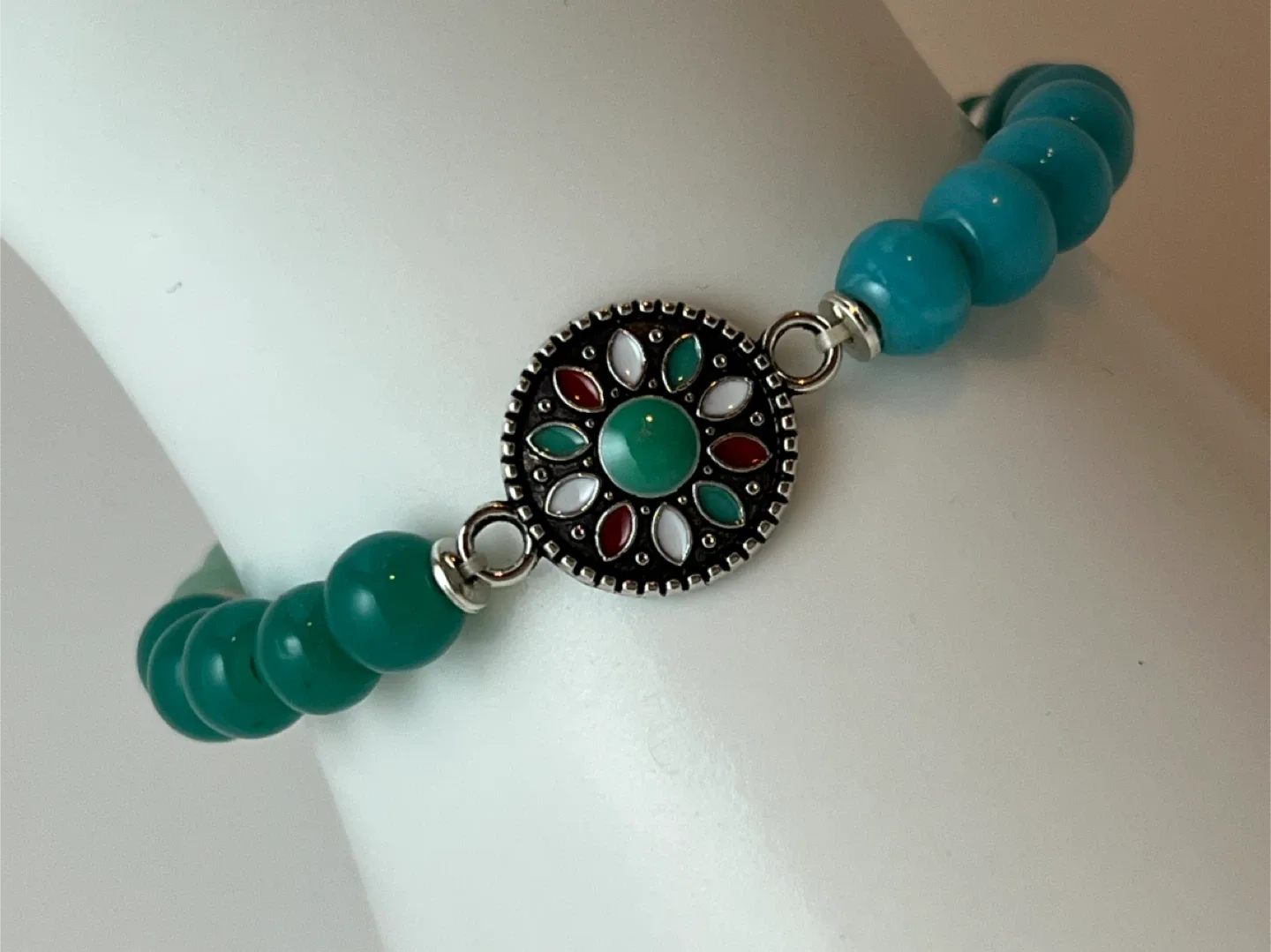 Turquoise Beaded Bracelet image indicator(5)