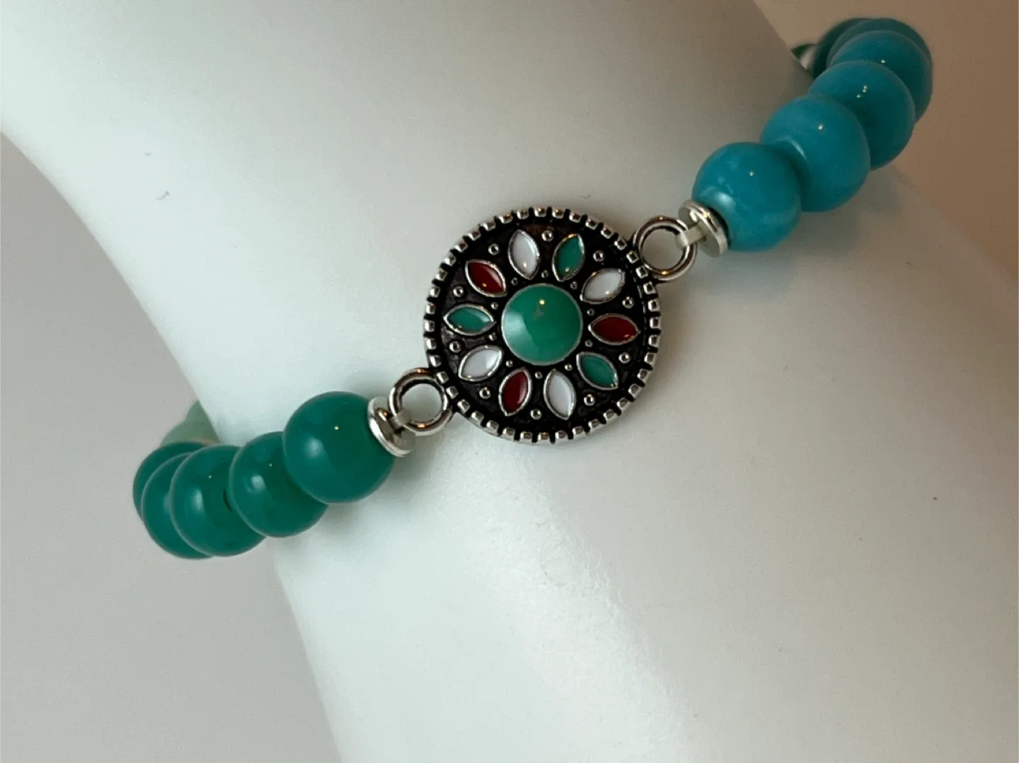 Turquoise Beaded Bracelet image indicator(4)