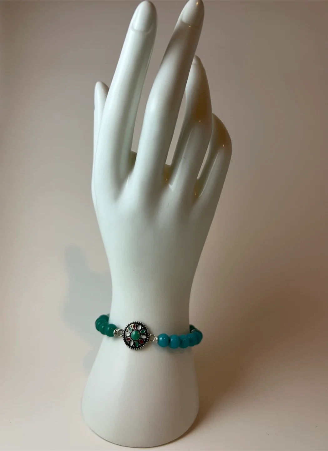 Turquoise Beaded Bracelet image indicator(2)