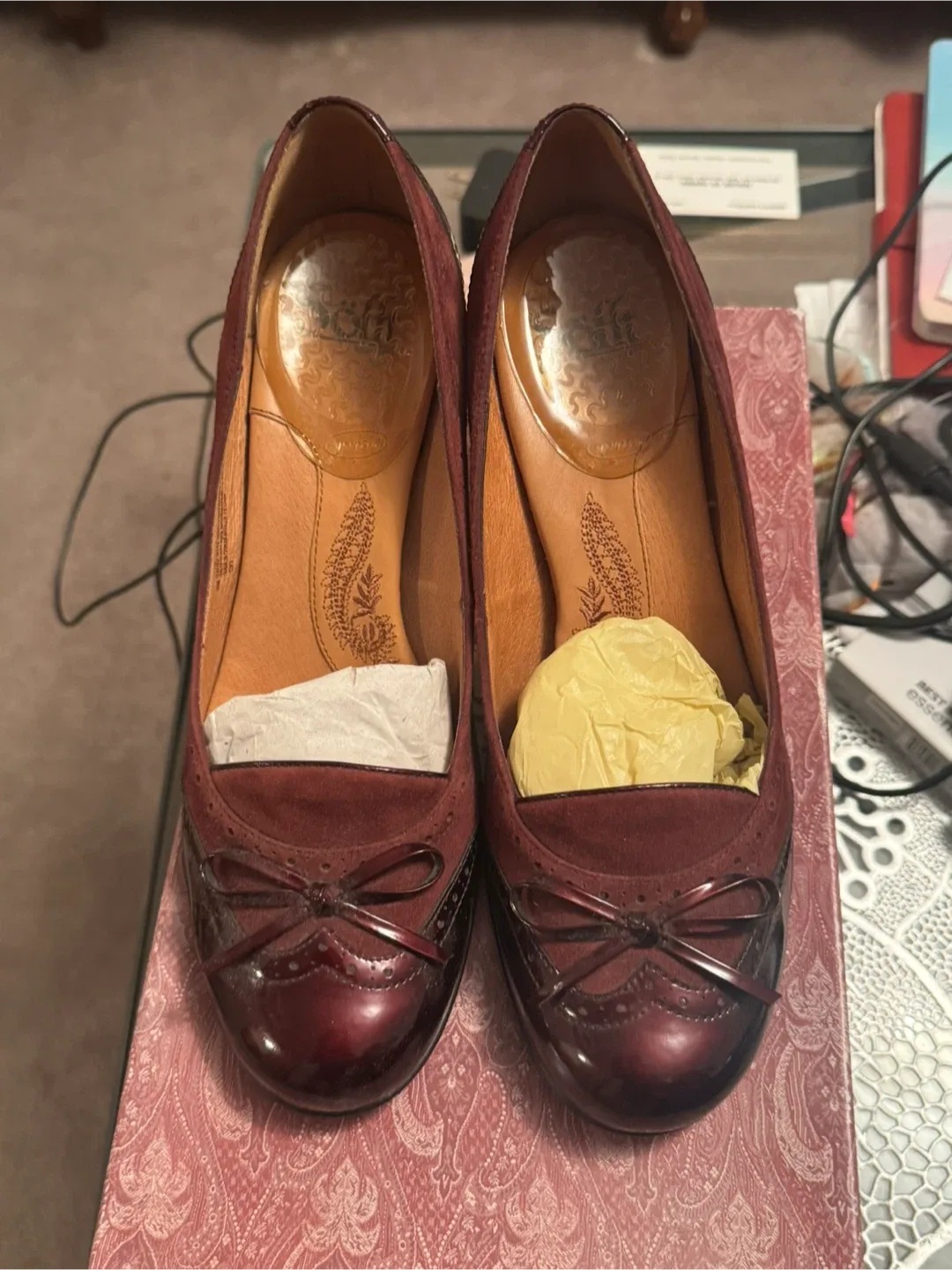 Söfft Burgundy Heels - Size 40 EU or 9 US image indicator(2)