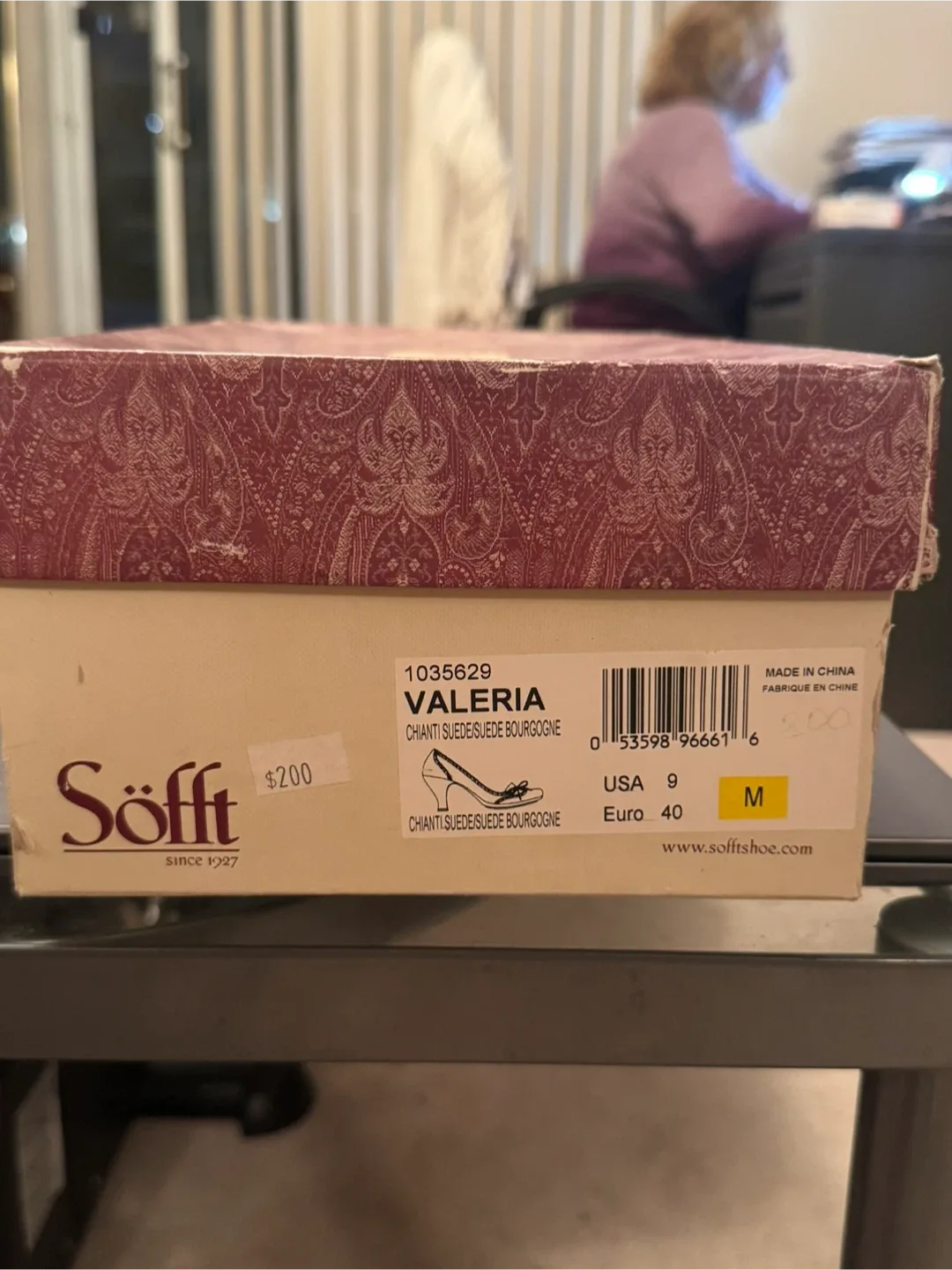 Söfft Burgundy Heels - Size 40 EU or 9 US image indicator(7)