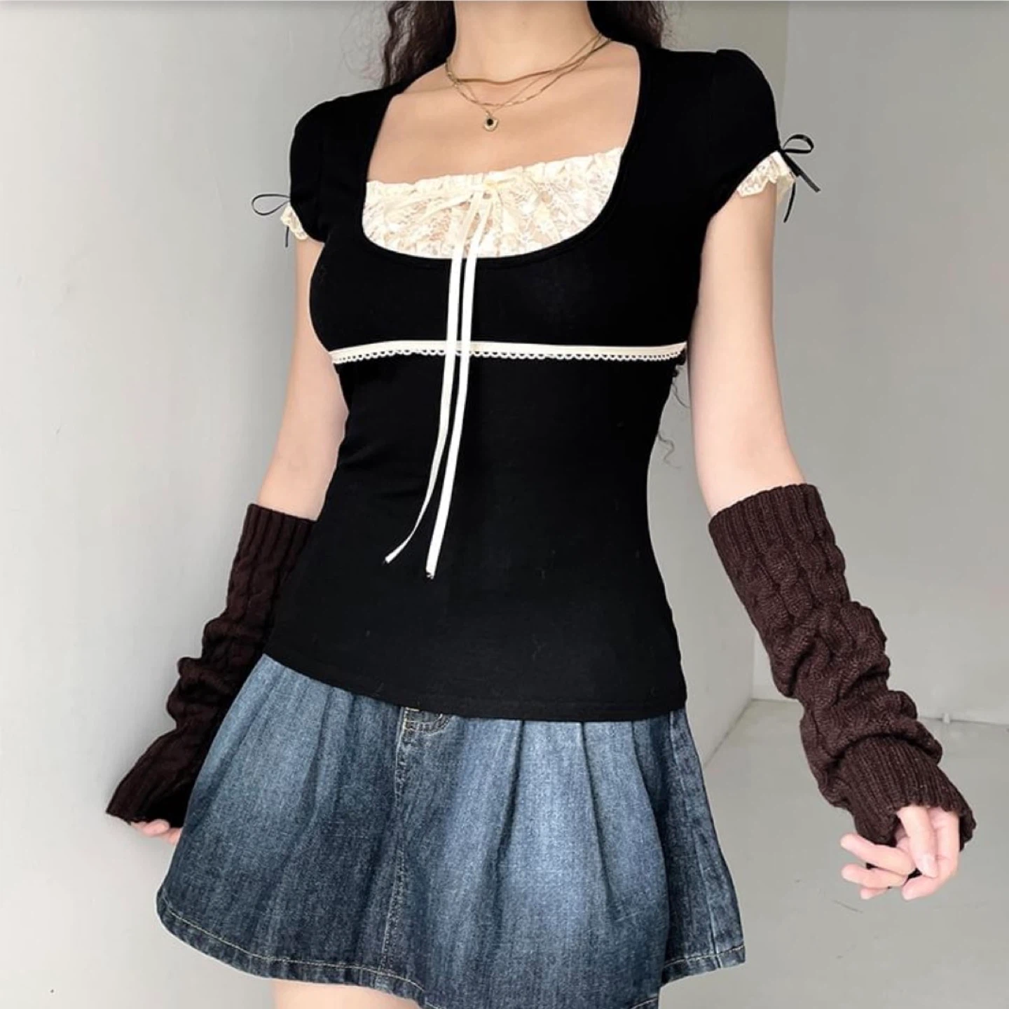 Black Lace Trim Top - YesStyle