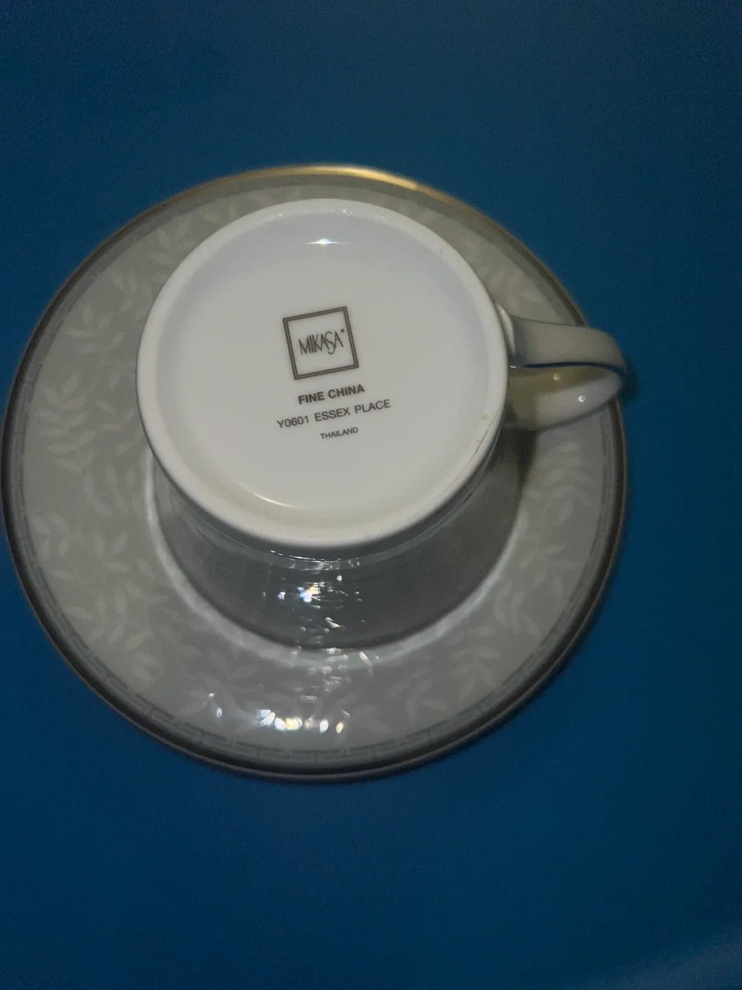 Mikasa Essex Place Y0601 Cup and Saucer set of 12 image indicator(2)