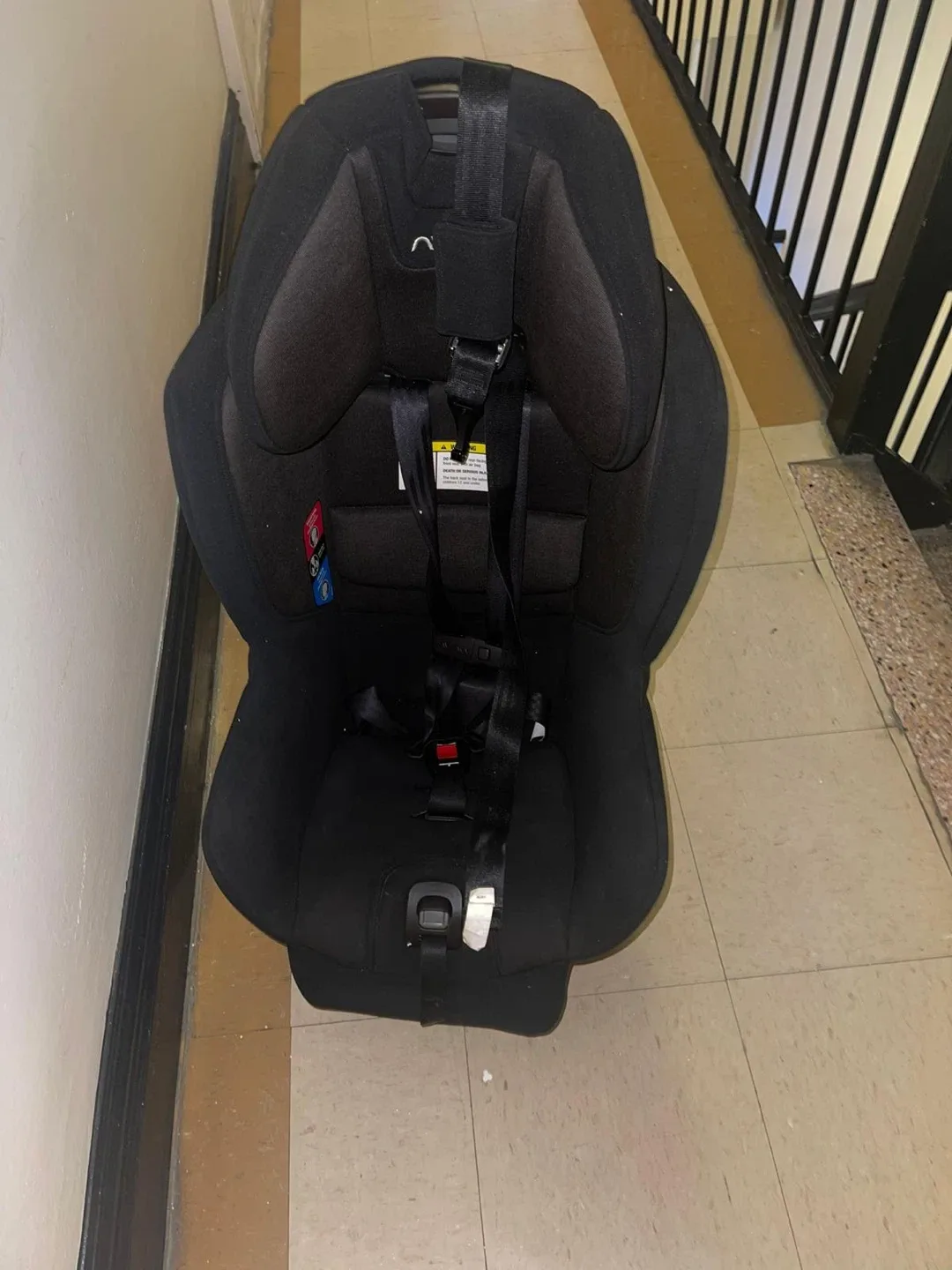 Nuna RAVA Convertible Car Seat image indicator(10)