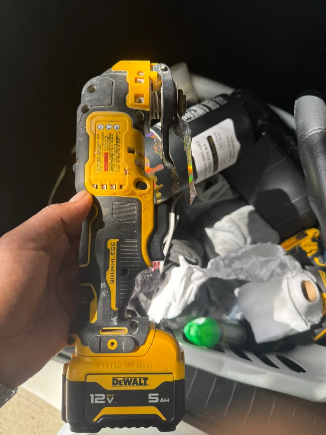 DEWALT DCS354 Oscillating Multi-Tool - Barely Used! thumbnail