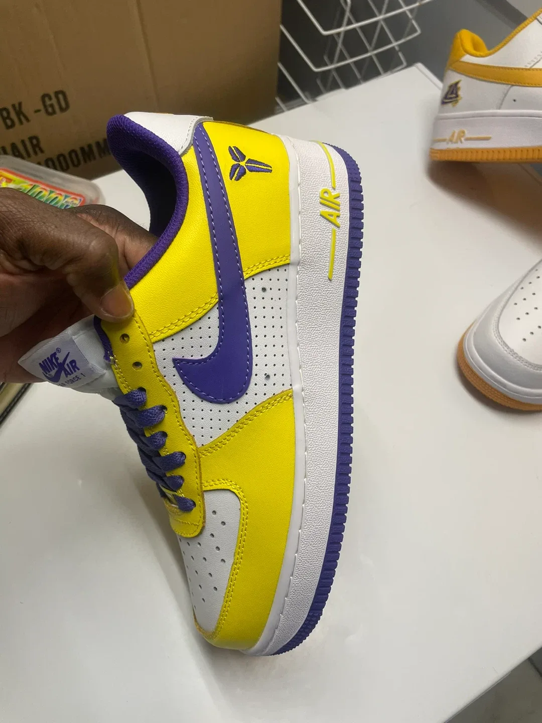 Nike Air Force 1 Kobe Lakers Shoes thumbnail