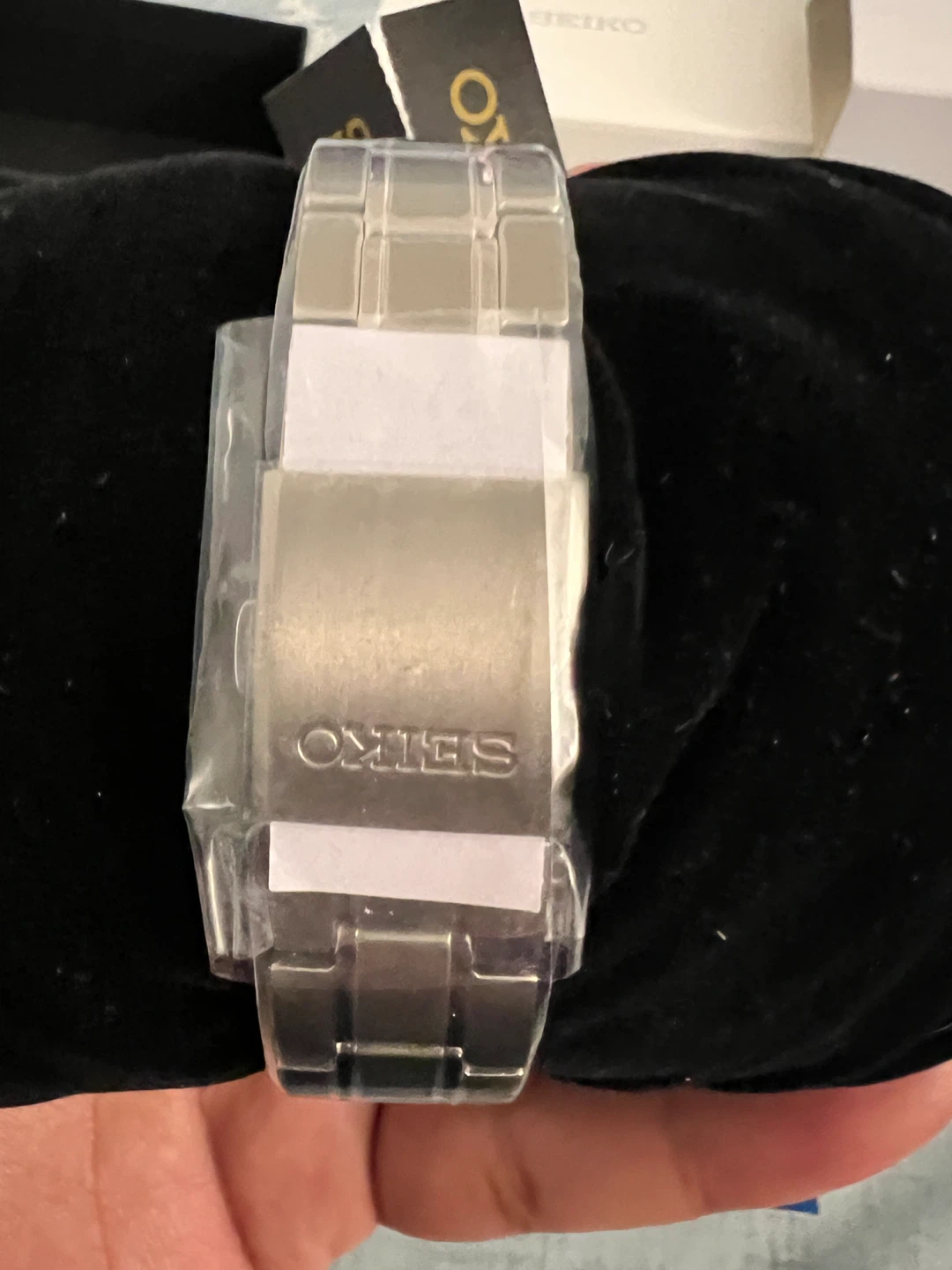 New Seiko SUR375P1 Titanium Watch - photo 5