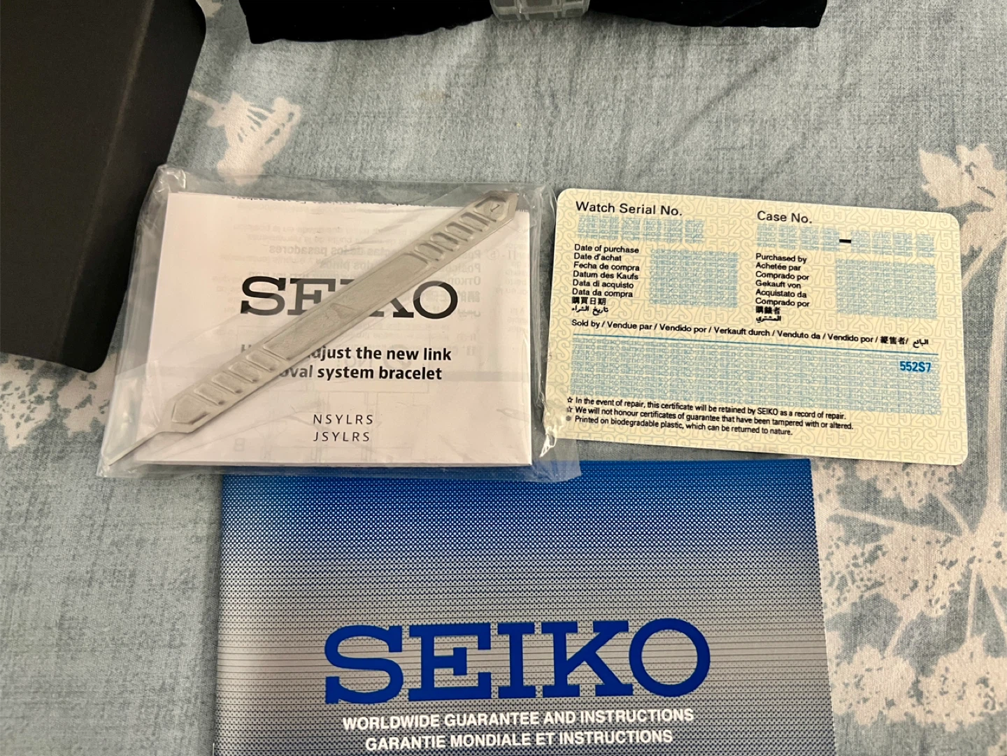 New Seiko SUR375P1 Titanium Watch - photo 3