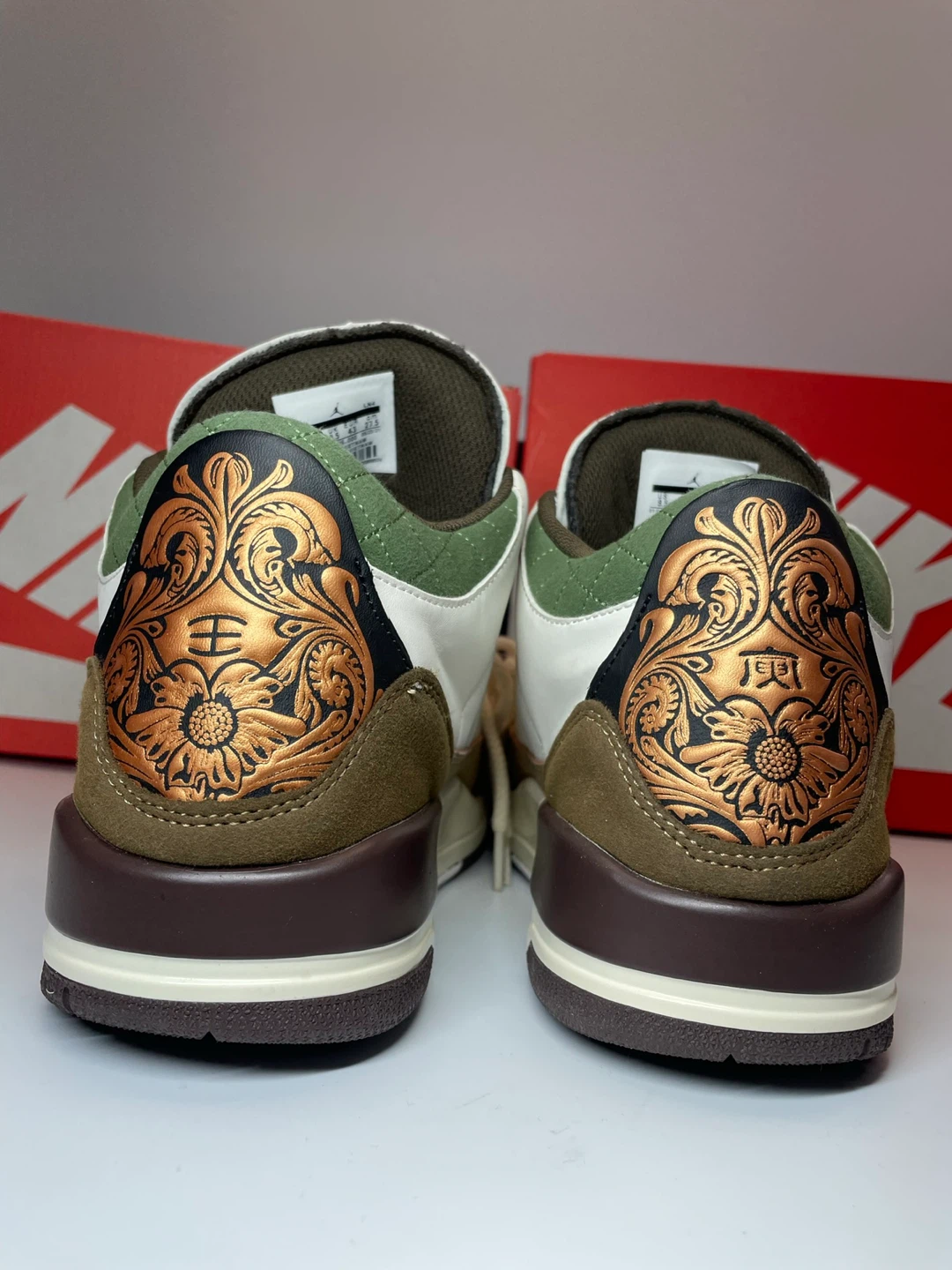 Nike Air Jordan 3 Retro SP LING sneakers - photo 3