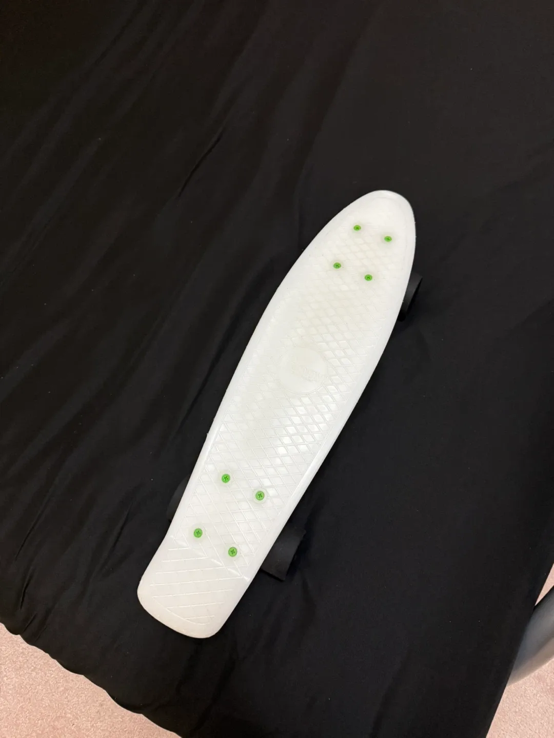 Penny Board Skateboard - White image indicator(2)