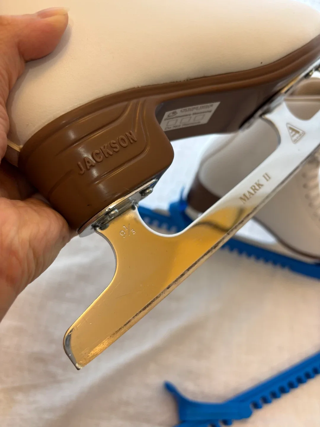 Jackson Ultima Mystique Women’s/Girls Figure Ice Skates – Size 5 image indicator(4)