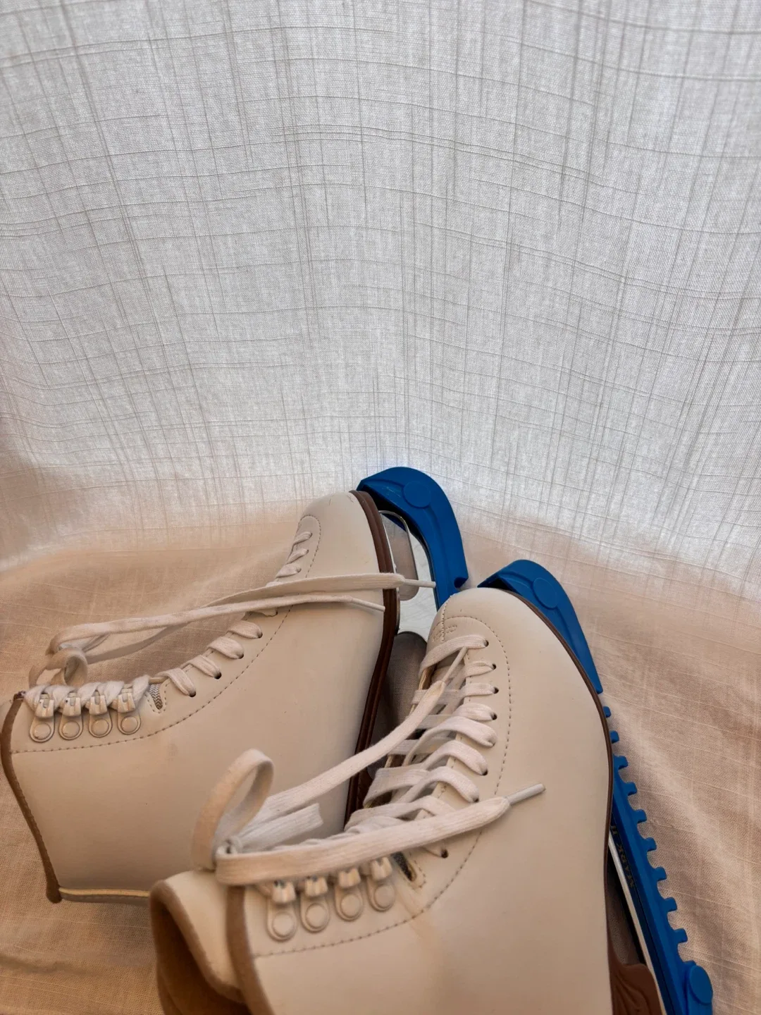 Jackson Ultima Mystique Women’s/Girls Figure Ice Skates – Size 5 image indicator(10)