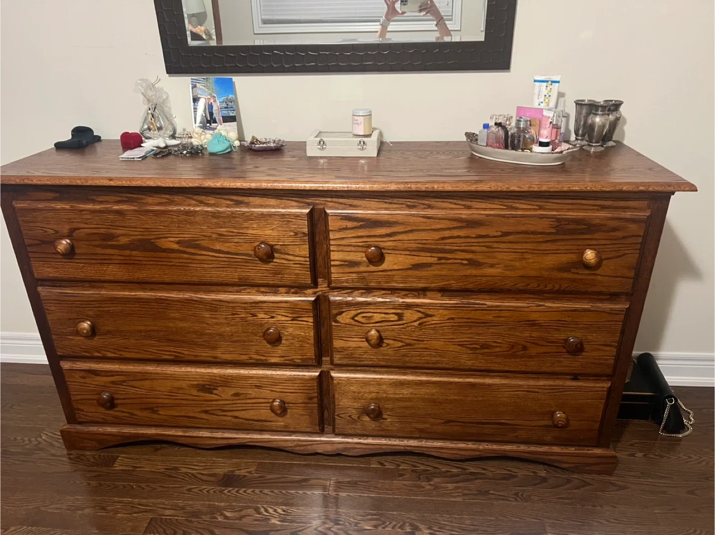 Moving Sale. Everything MUST do!!! image indicator(2)