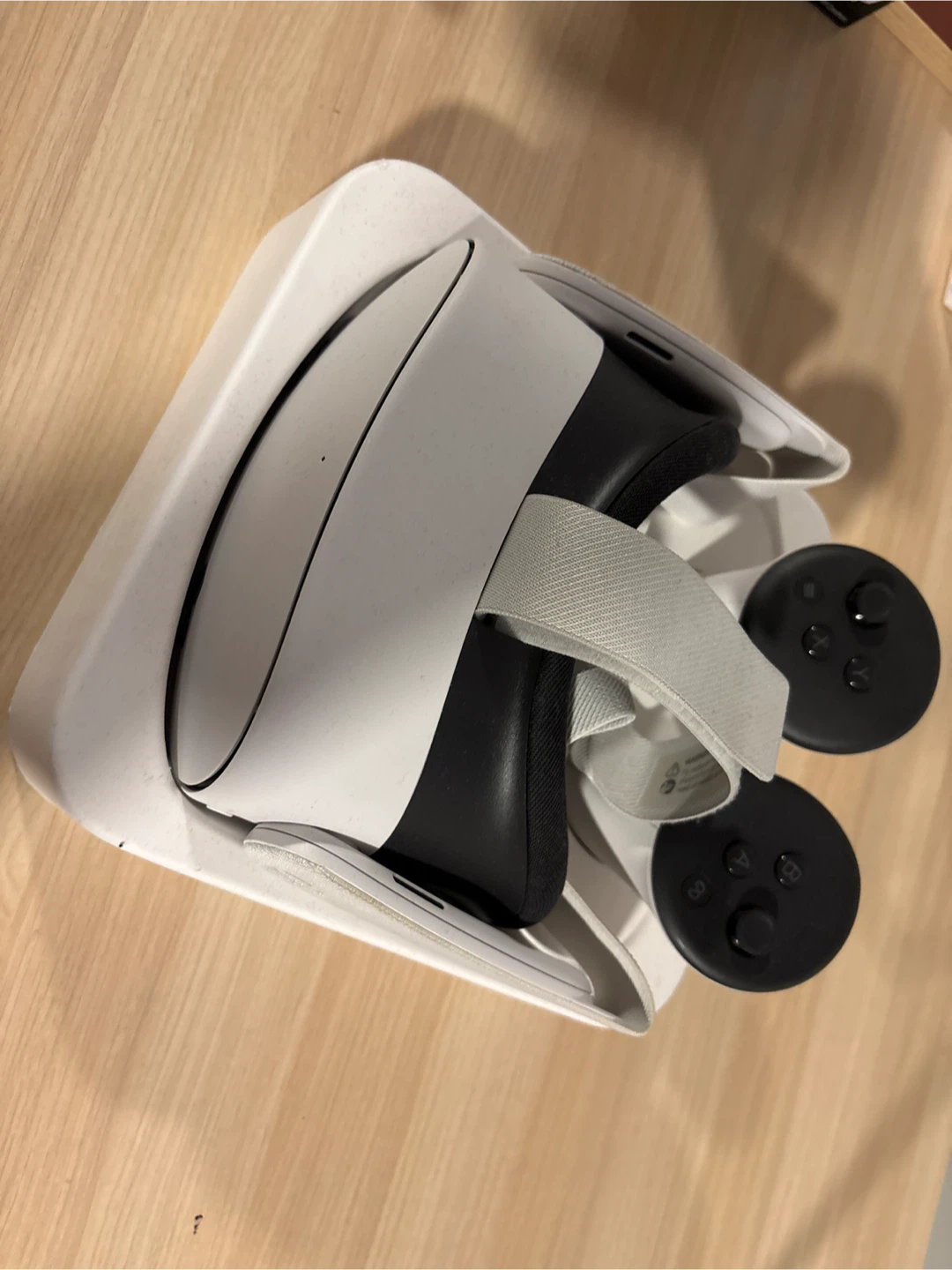 Meta Quest 3S 128GB VR Headset - Like New!