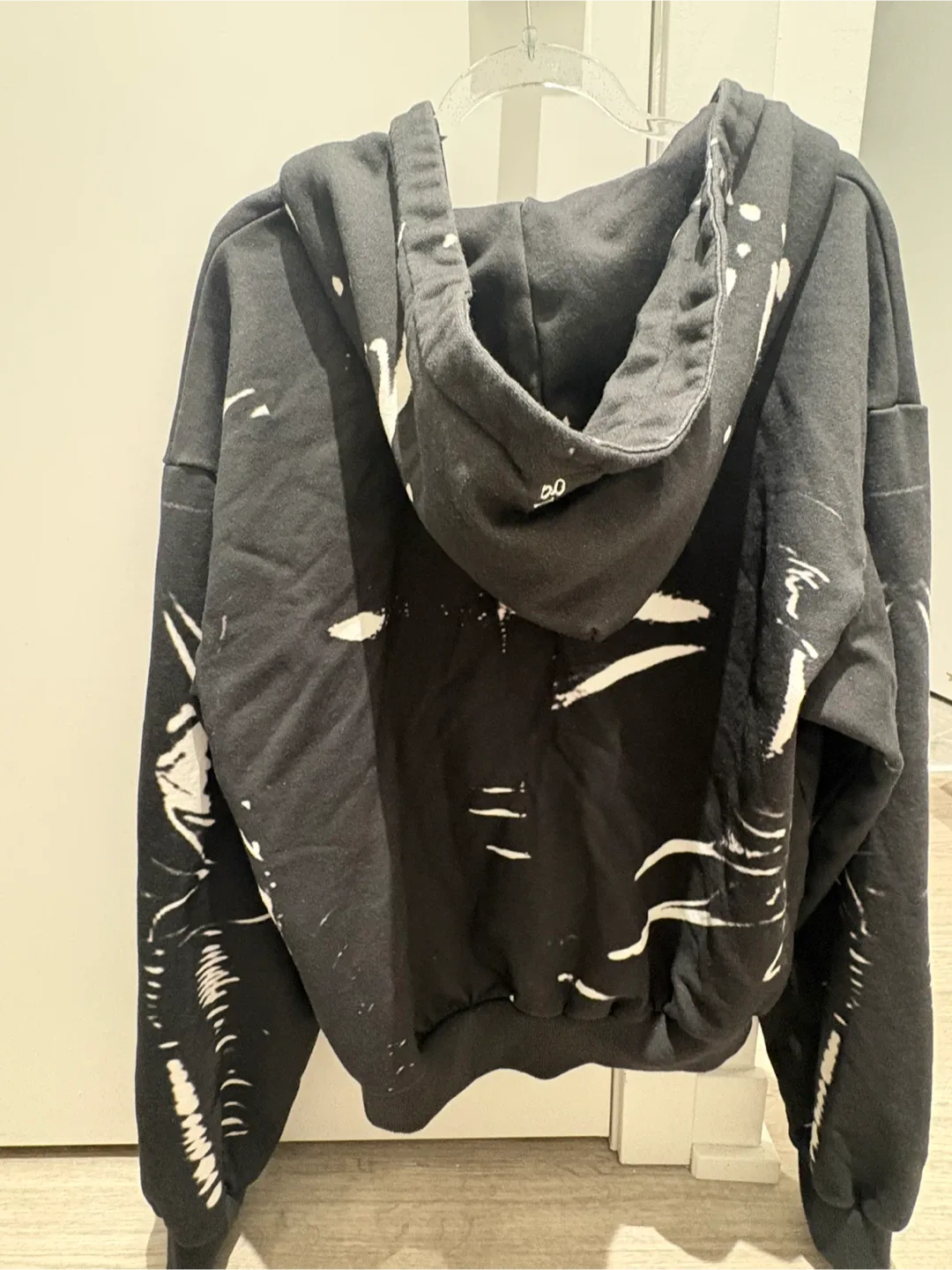 Praying Black Printed Hoodie - Size L image indicator(4)