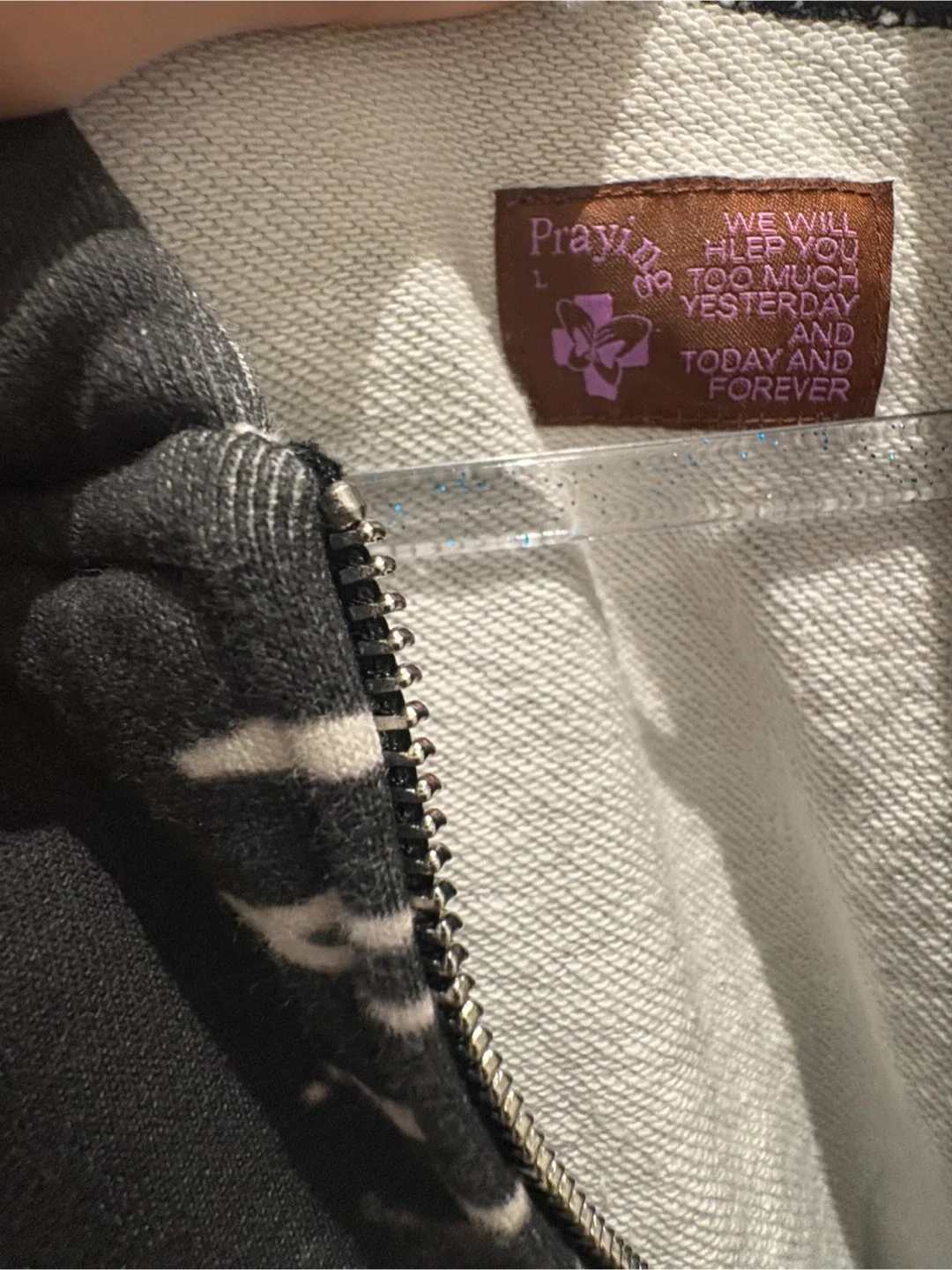 Praying Black Printed Hoodie - Size L image indicator(3)