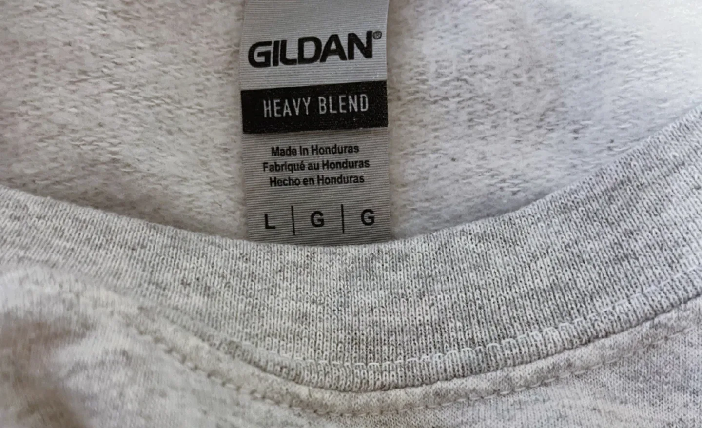Gildan & Strike Mvmnt Sweatshirts - Size L & S image indicator(3)