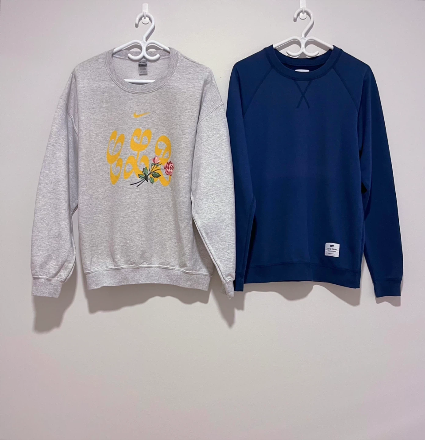 Gildan & Strike Mvmnt Sweatshirts - Size L & S
