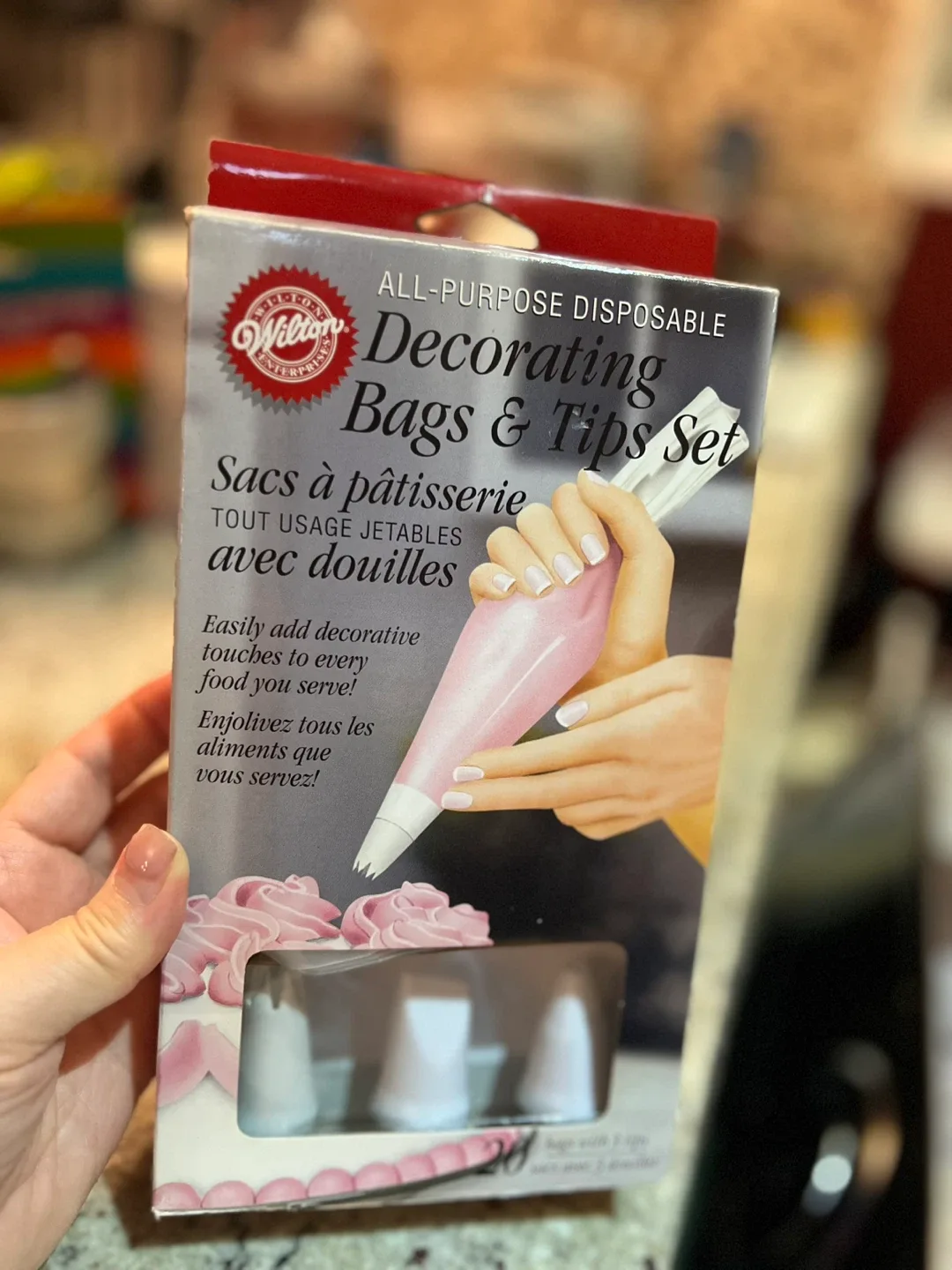 🧡 Wilton Decorating Bags & Tips Set - New thumbnail