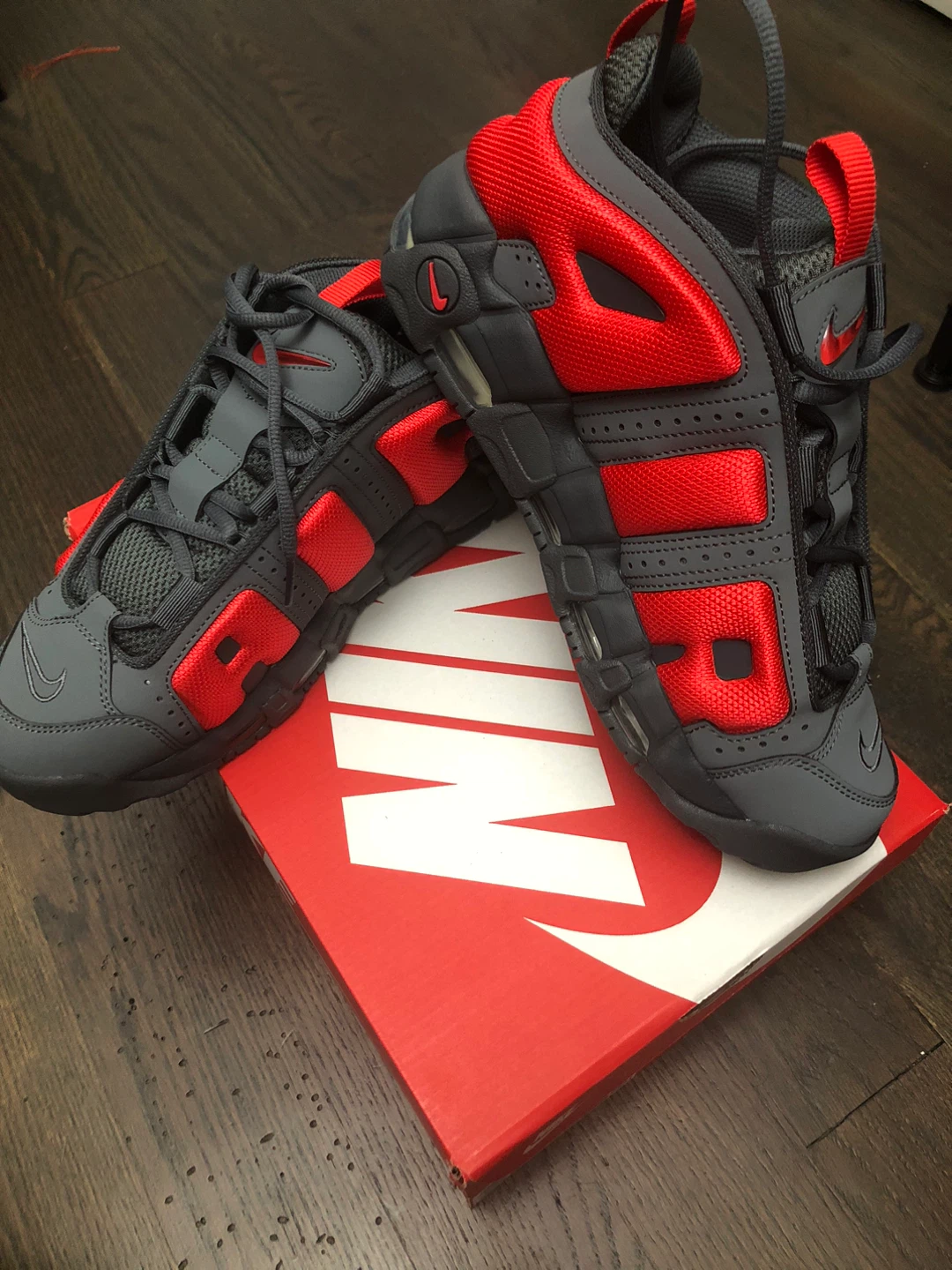 Nike Air More Uptempo Low - Size 8 - photo 2