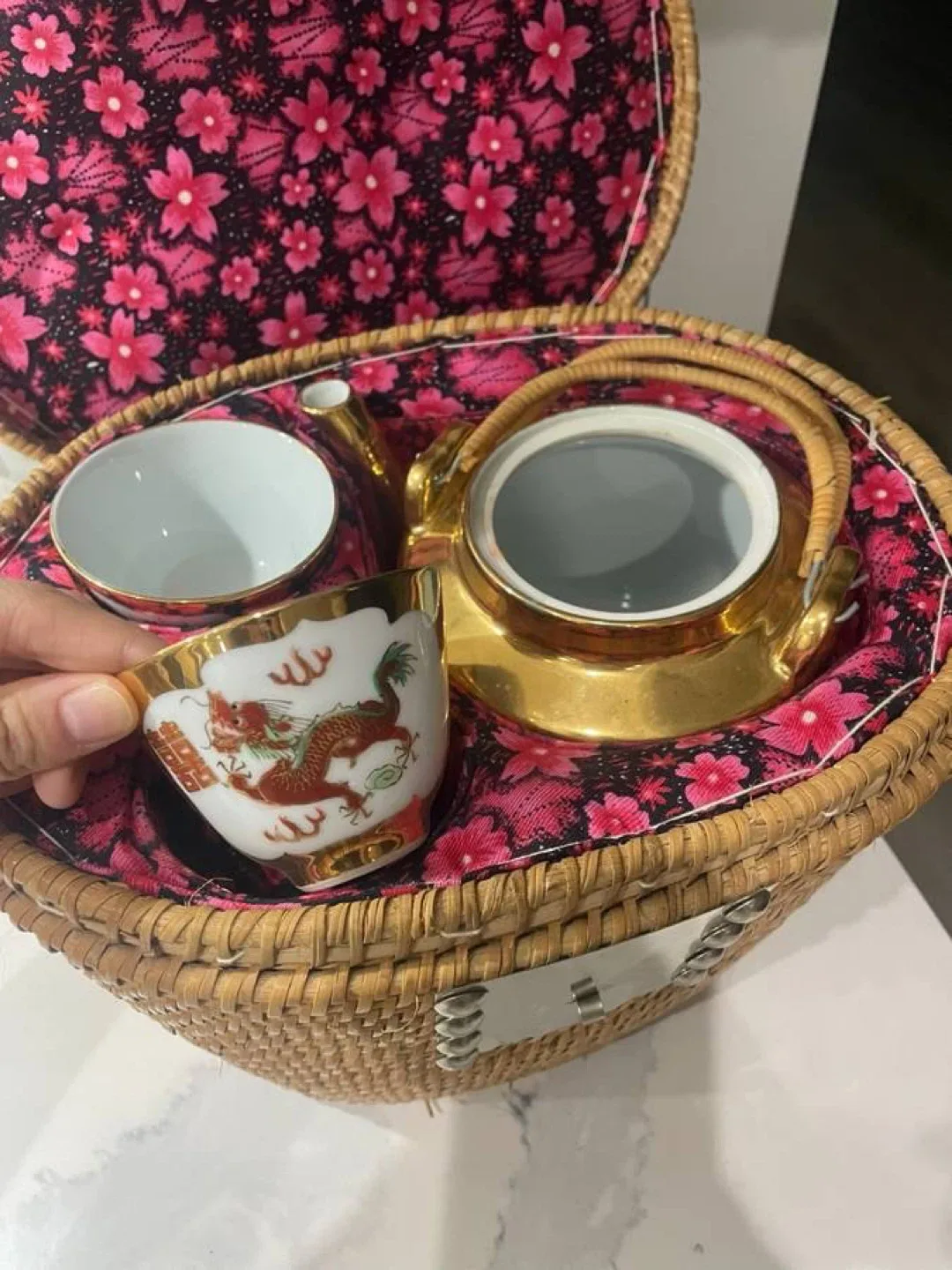 Vintage Chinese Tea Set with Basket image indicator(3)