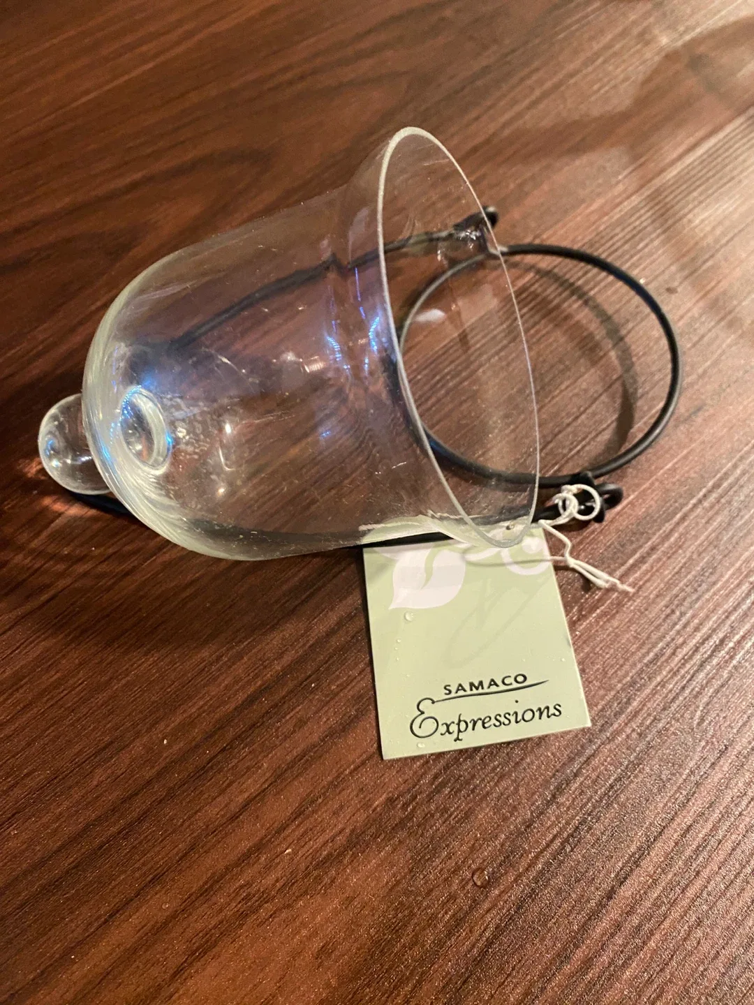 12-Pack Glass Votive Holders with Metal Wire image indicator(4)