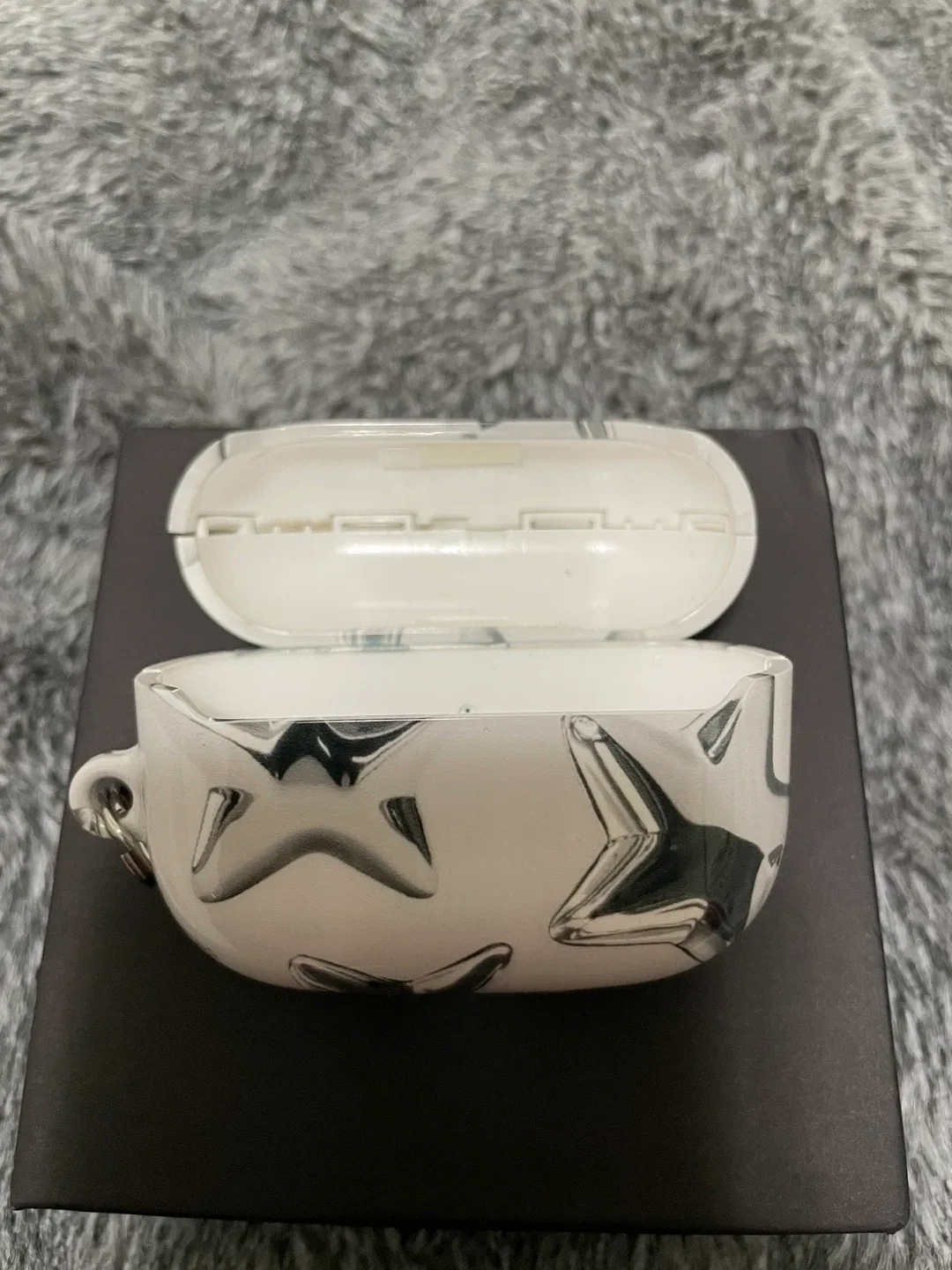 BURGA Airpods Pro Case with Box image indicator(2)