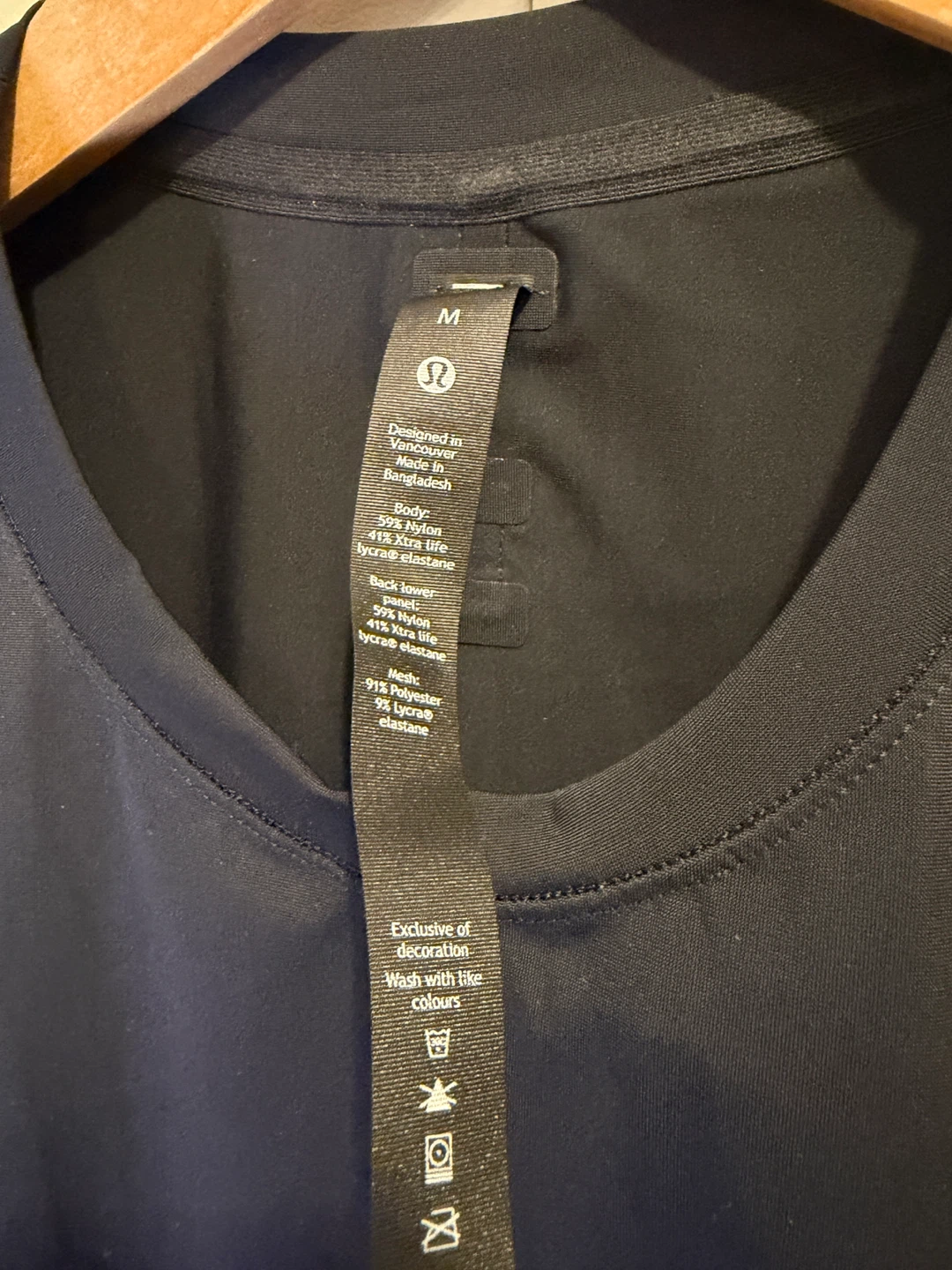 Lululemon Sleeveless Black Tank Top Shirt - photo 3