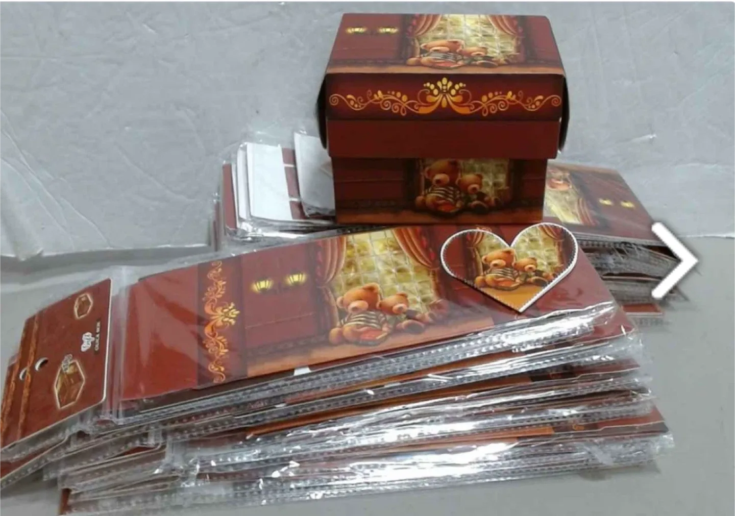 40 DIY Teddy Bear Design Gift Boxes thumbnail