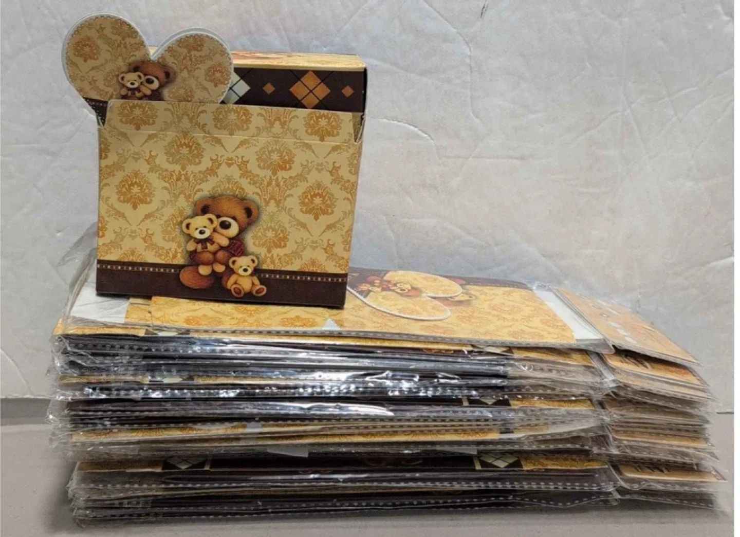 23 DIY Teddy Bear Gift boxes thumbnail
