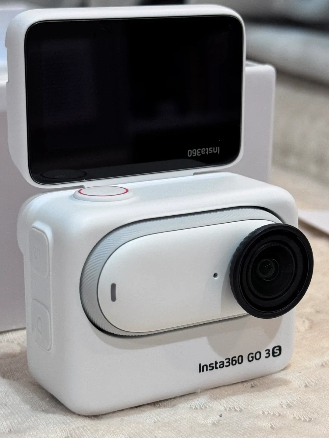 Insta360 GO 3S Action Camera – Excellent Condition! 🎥 thumbnail