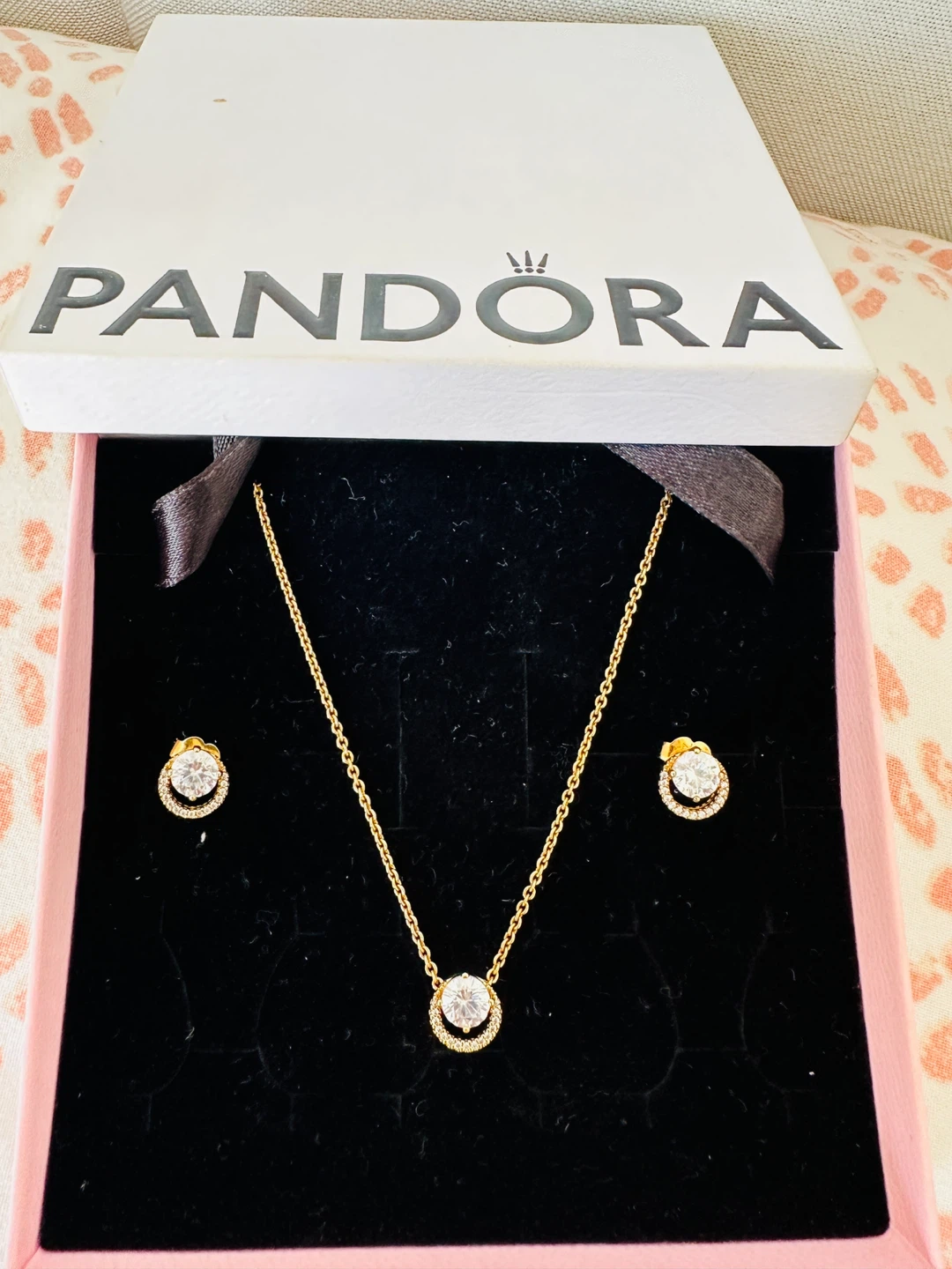 Pandora Sparkling Round Halo Necklace & Earrings Set