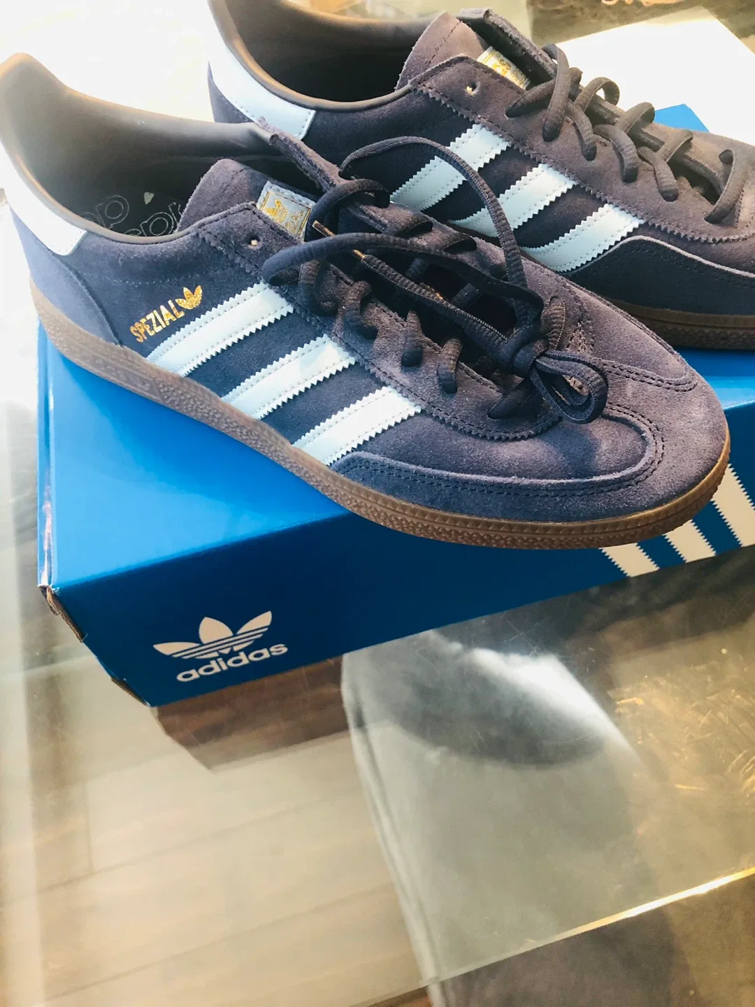 Assorted Women's Clothing & Shoes image indicator(7)