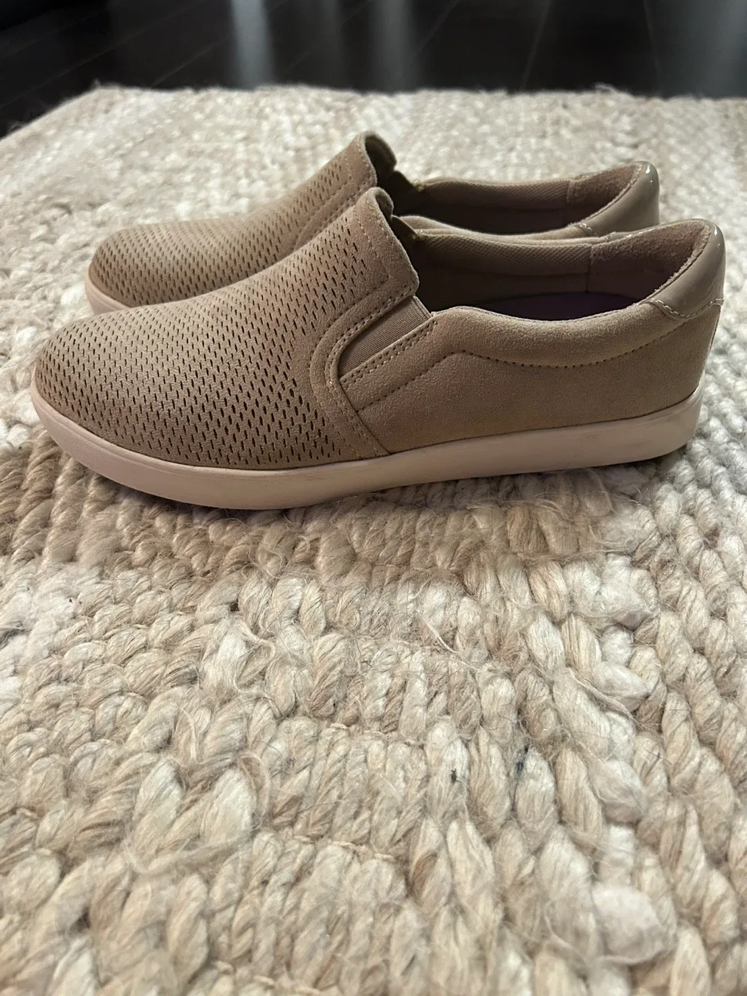 Dr. Scholl's Beige Slip-On Shoes - Size 8 image indicator(4)
