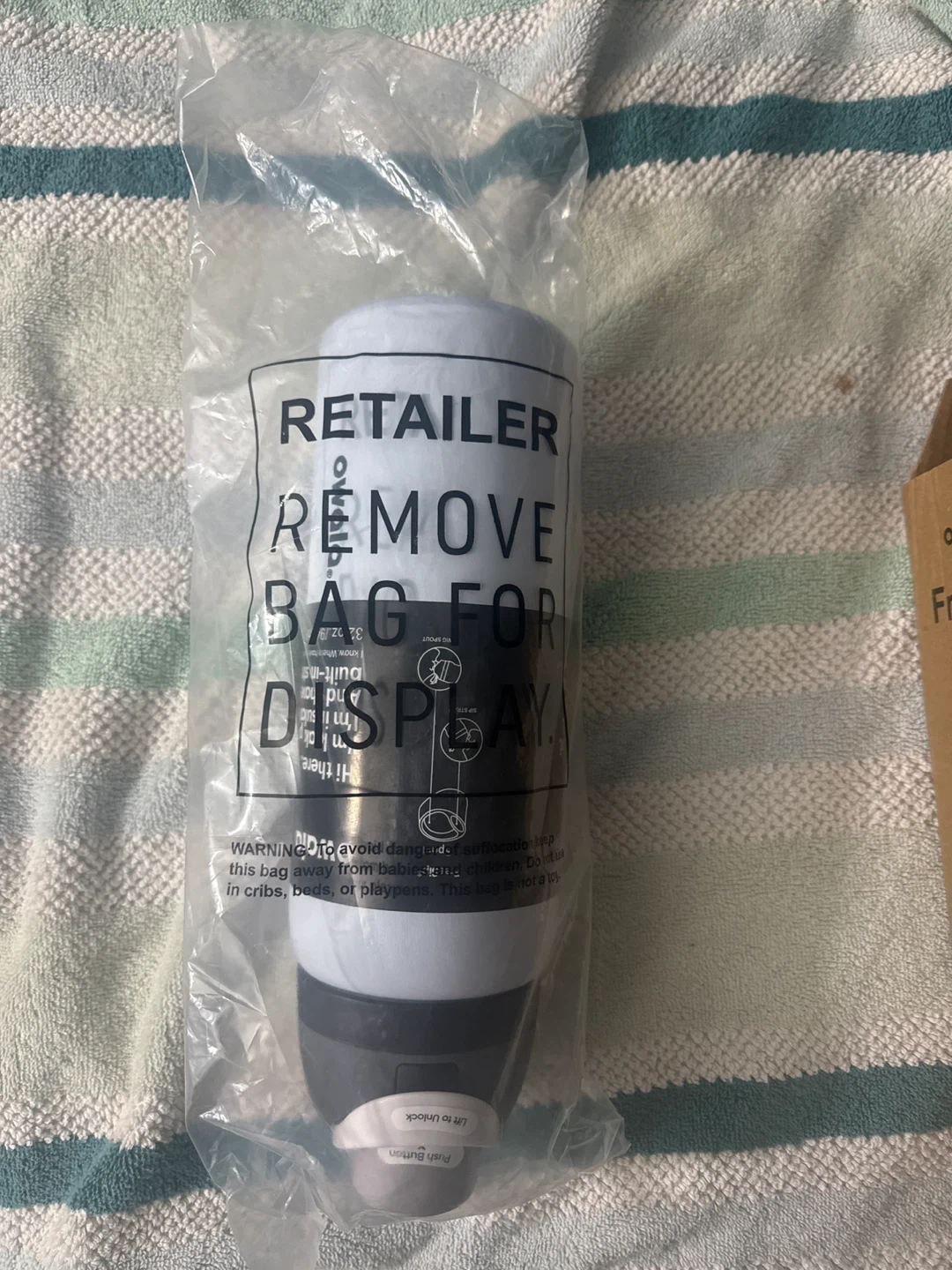 Owala FreeSip Water Bottle 32oz with Box - photo 4