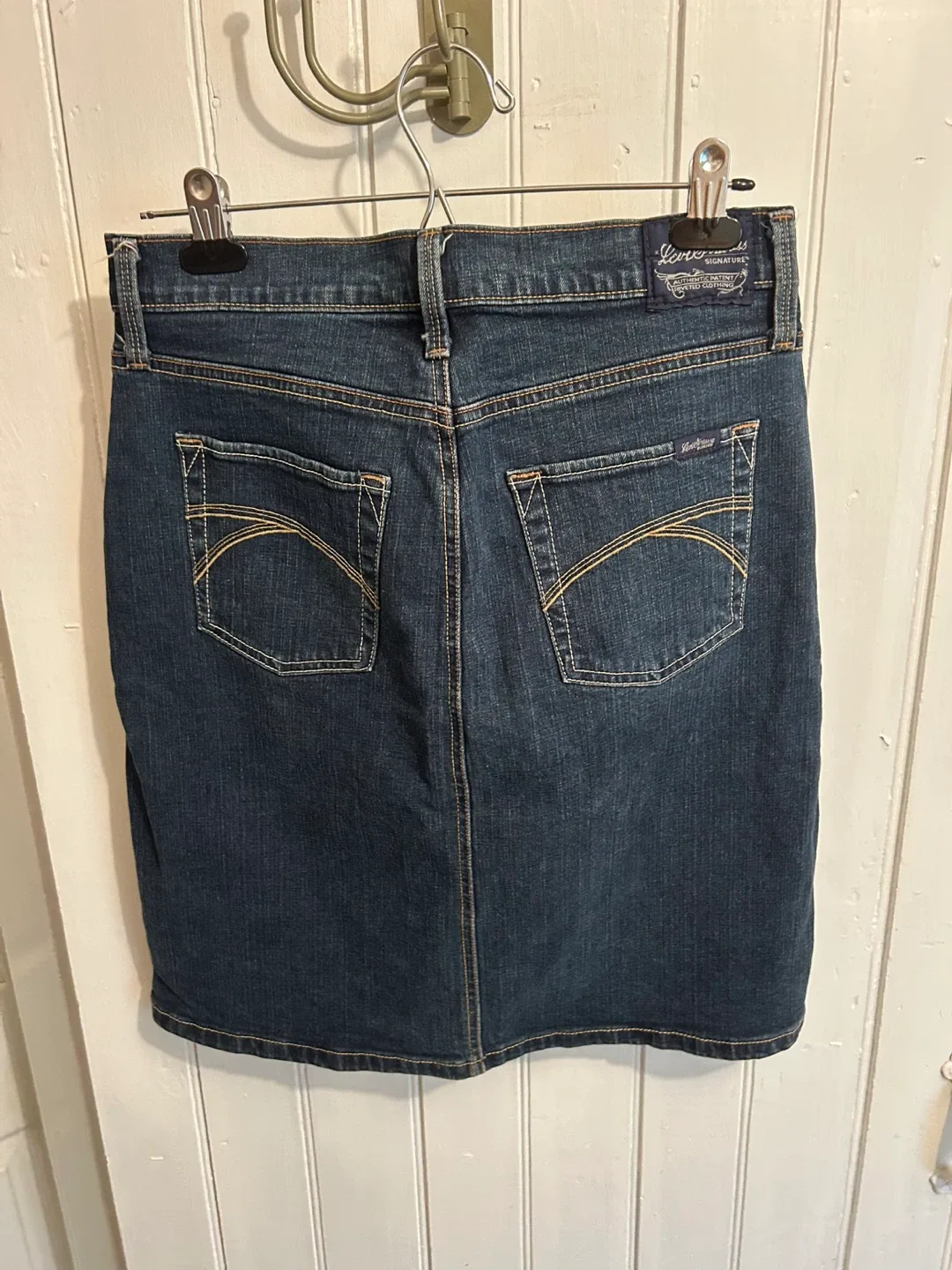 Levi's Denim Skirt - Size 8 image indicator(6)